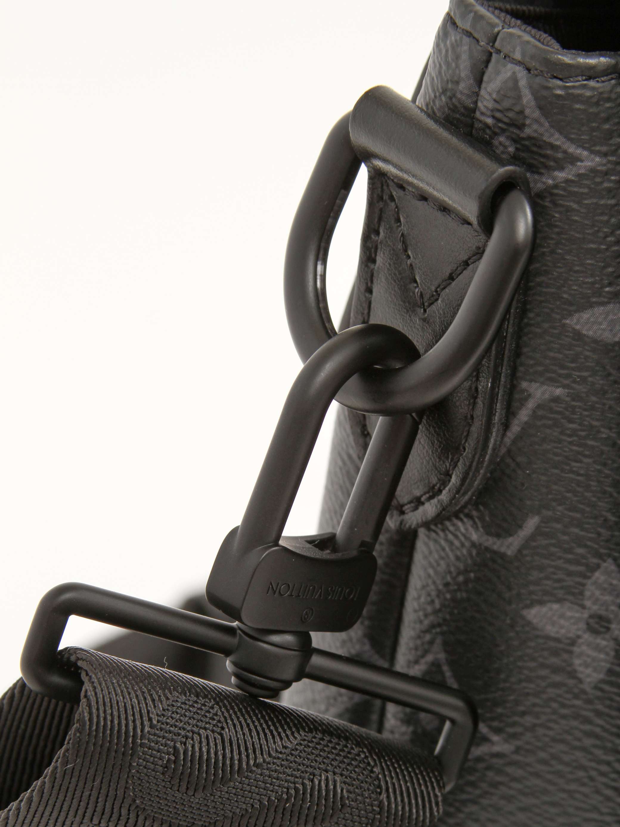 Louis Vuitton Saumur 5