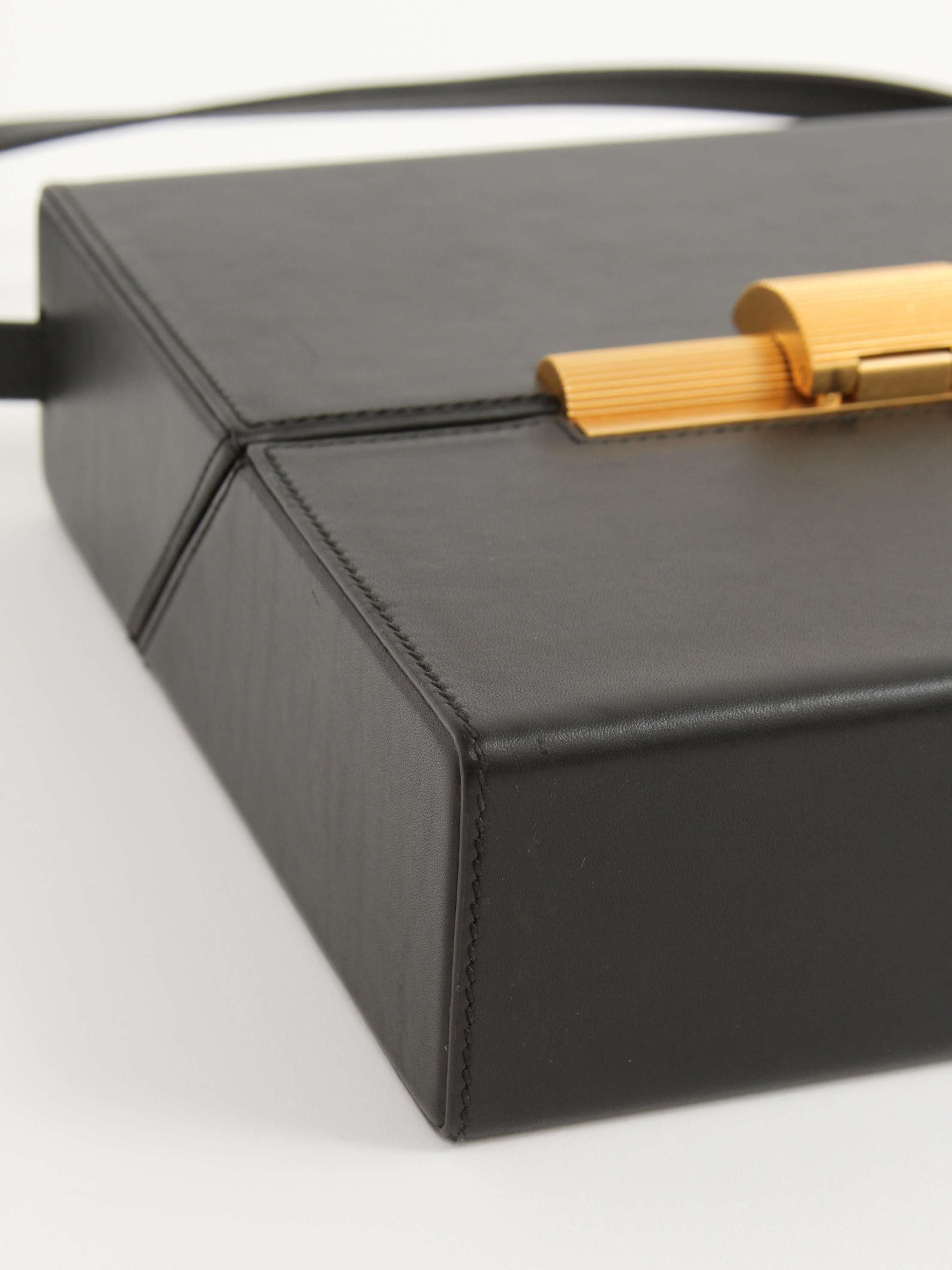 Bottega Veneta Daisey 5
