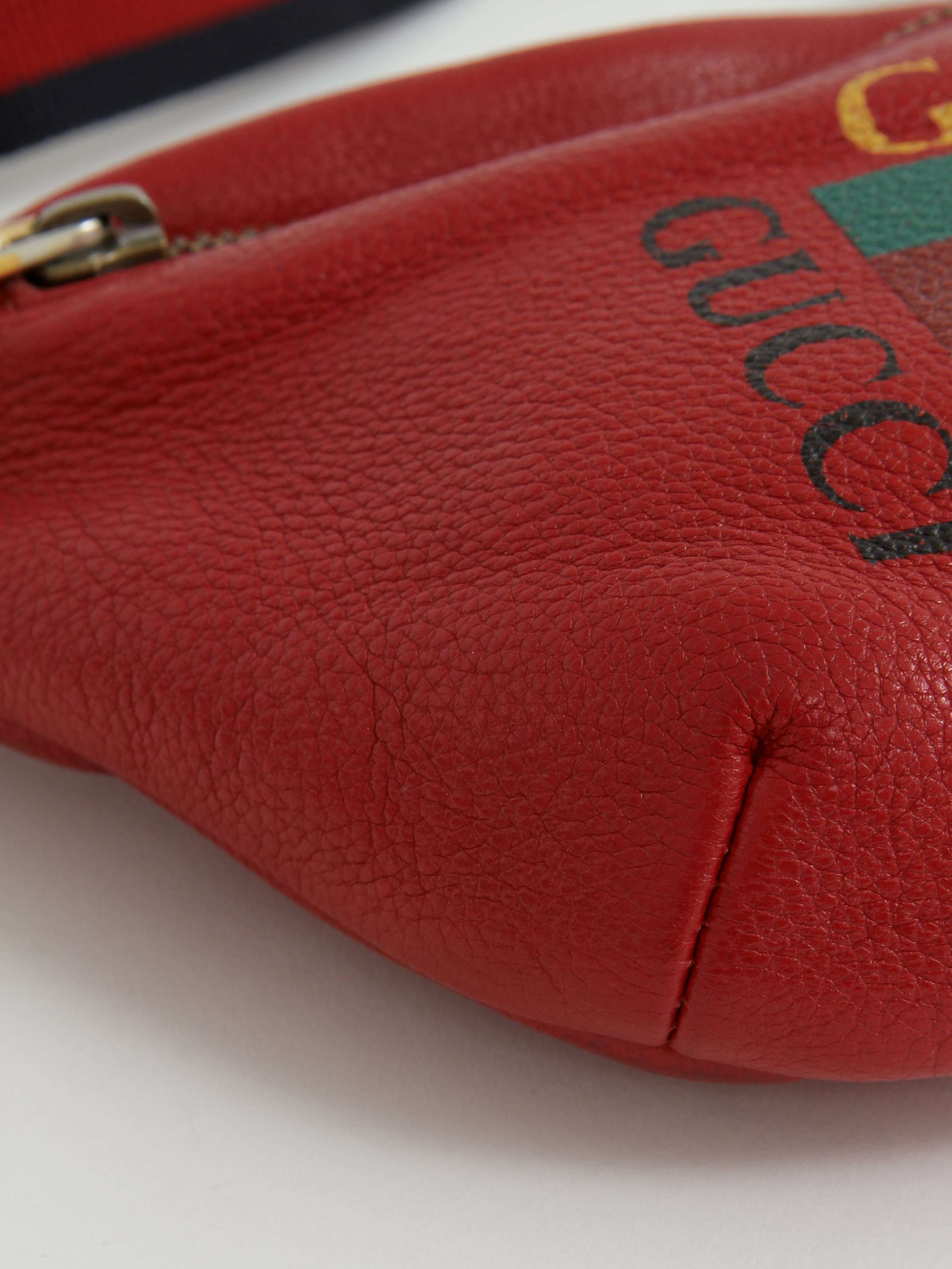 Gucci Leather Bag  5