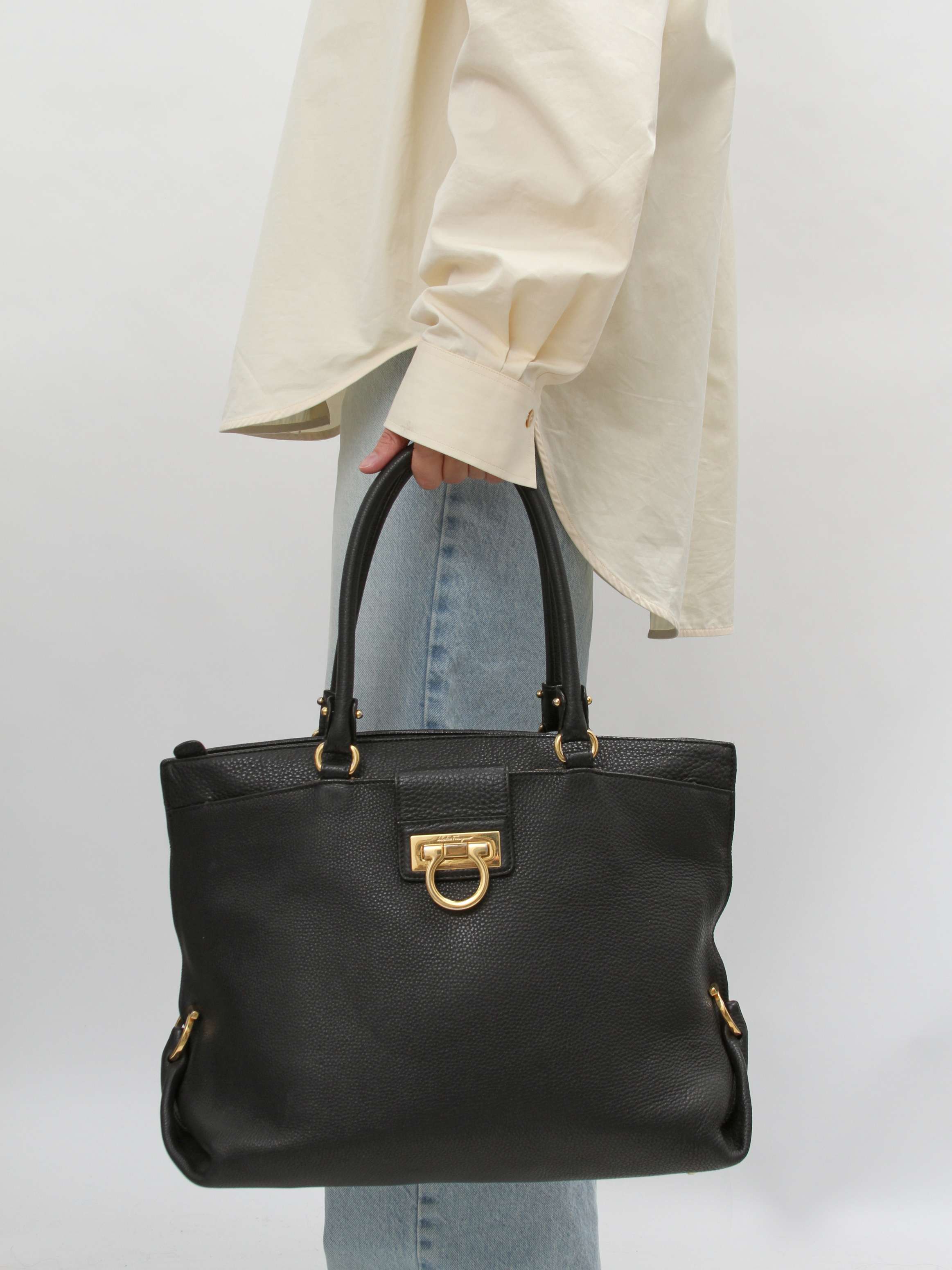 Сумки Salvatore Ferragamo Leather Bag изображение #11