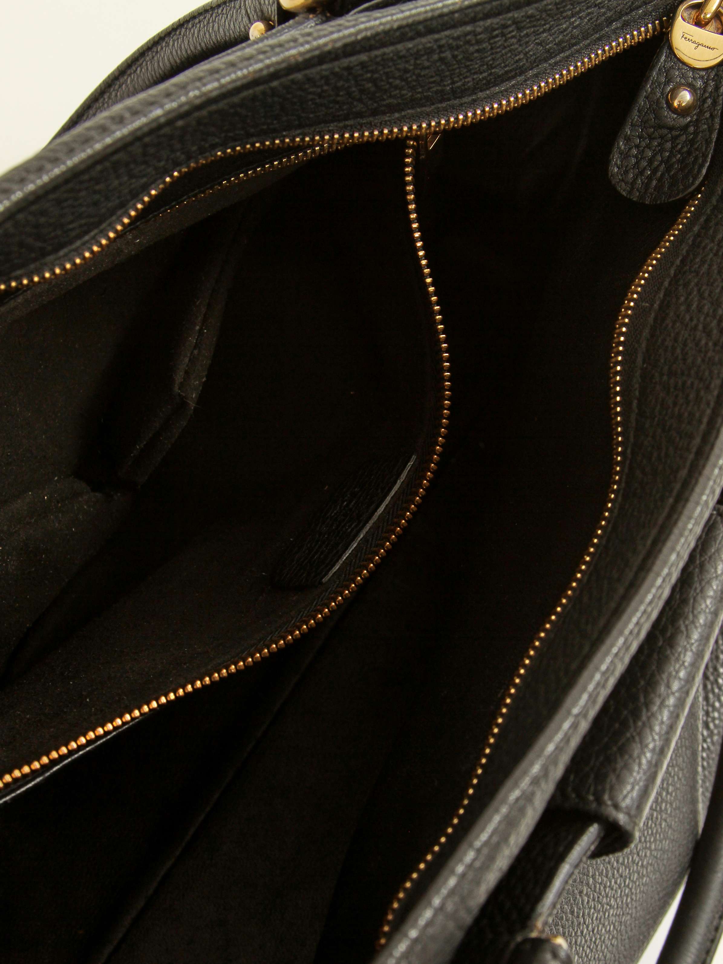 Сумки Salvatore Ferragamo Leather Bag изображение #10