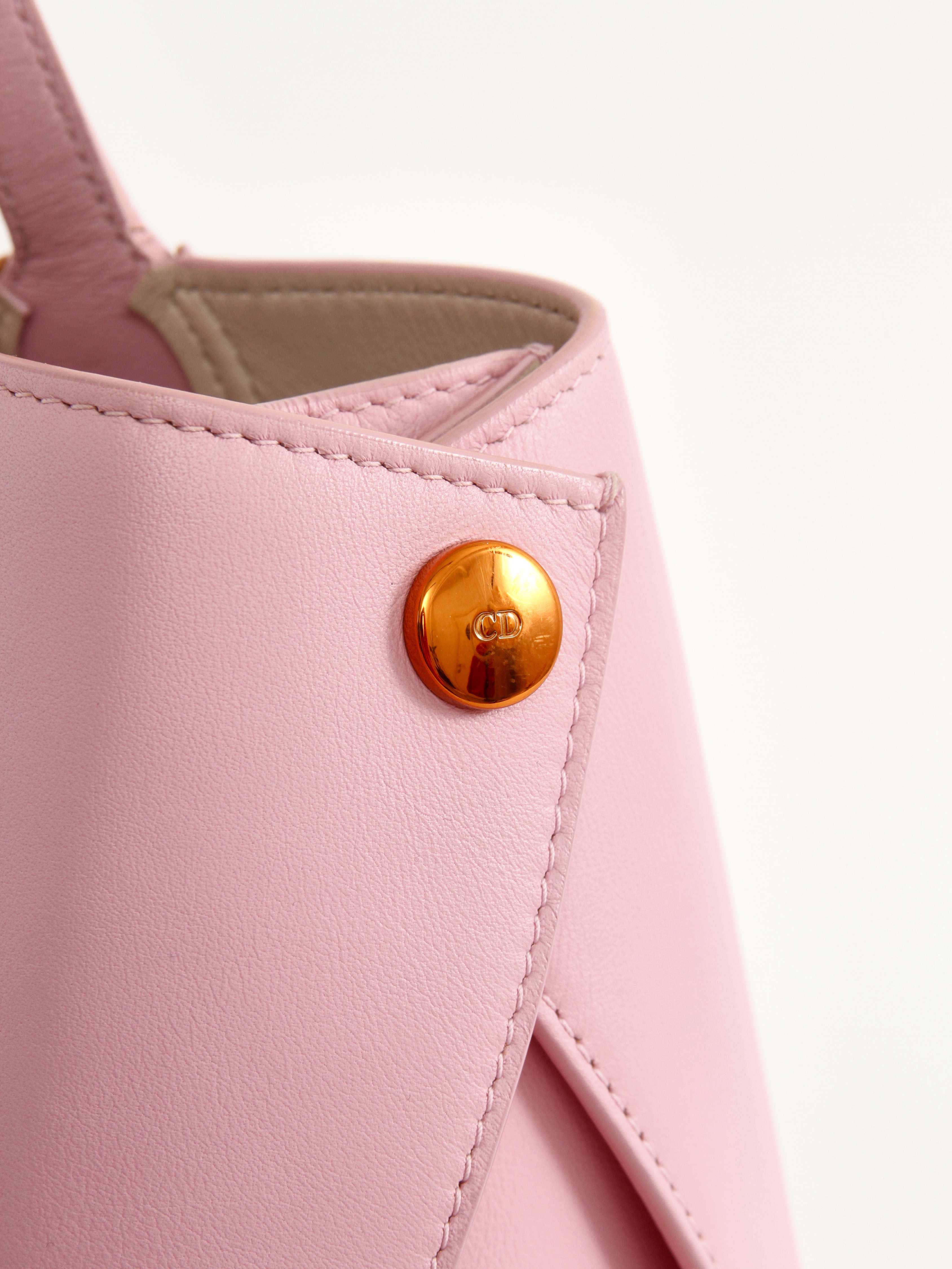 Сумки Christian Dior Leather Bag изображение #8