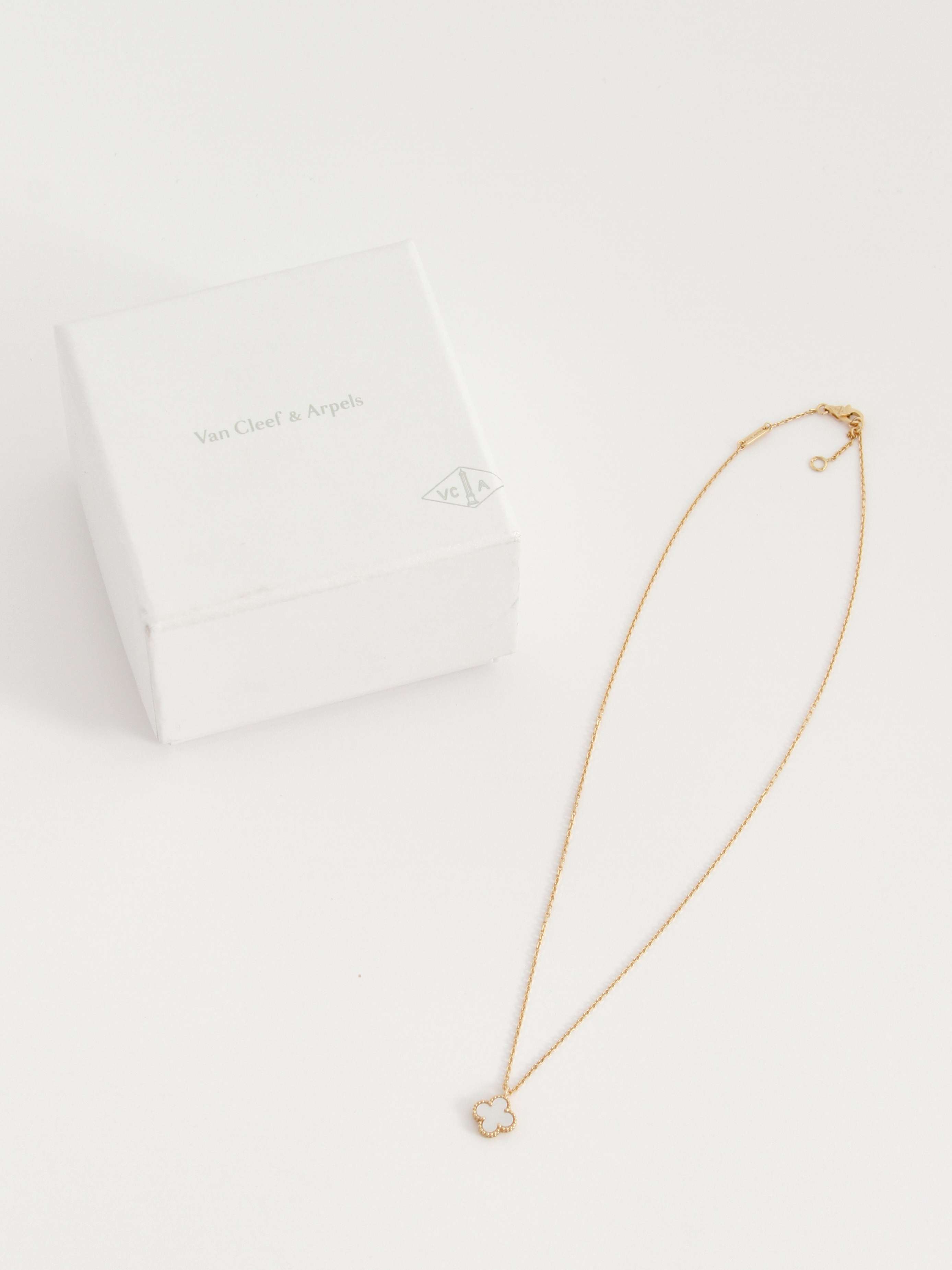 Ювелирные изделия Van Cleef & Arpels Necklace изображение #3