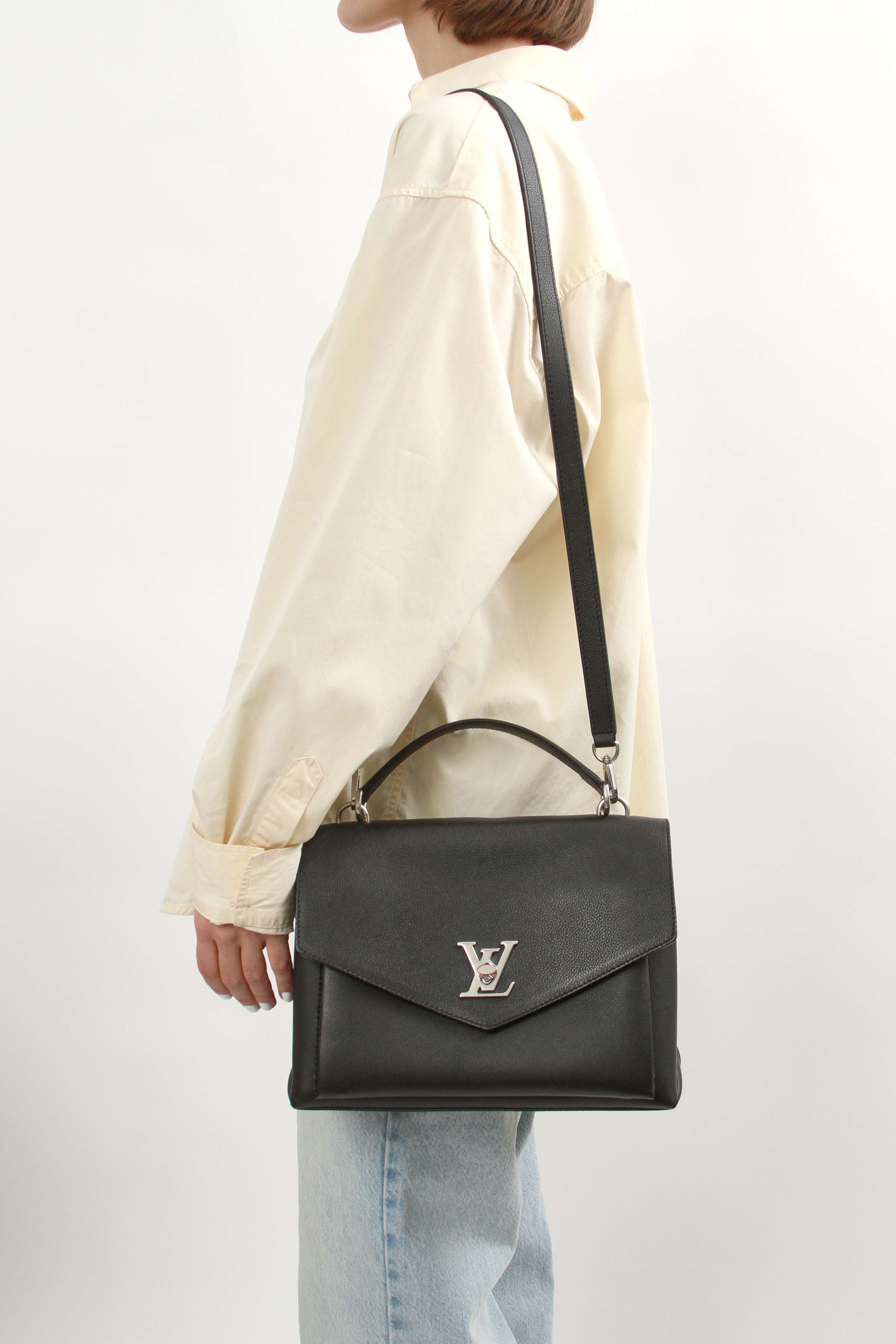 Louis Vuitton Lockme  2