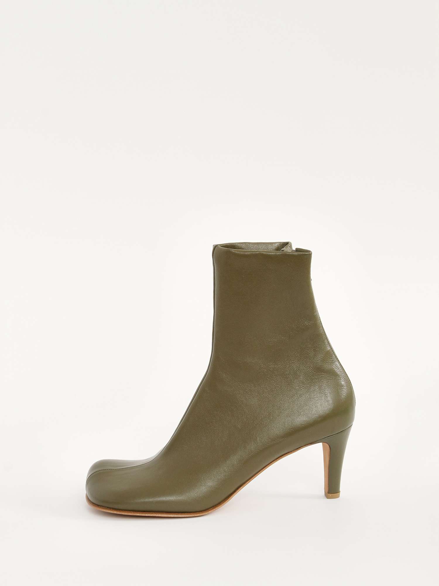 Bottega Veneta  39 2
