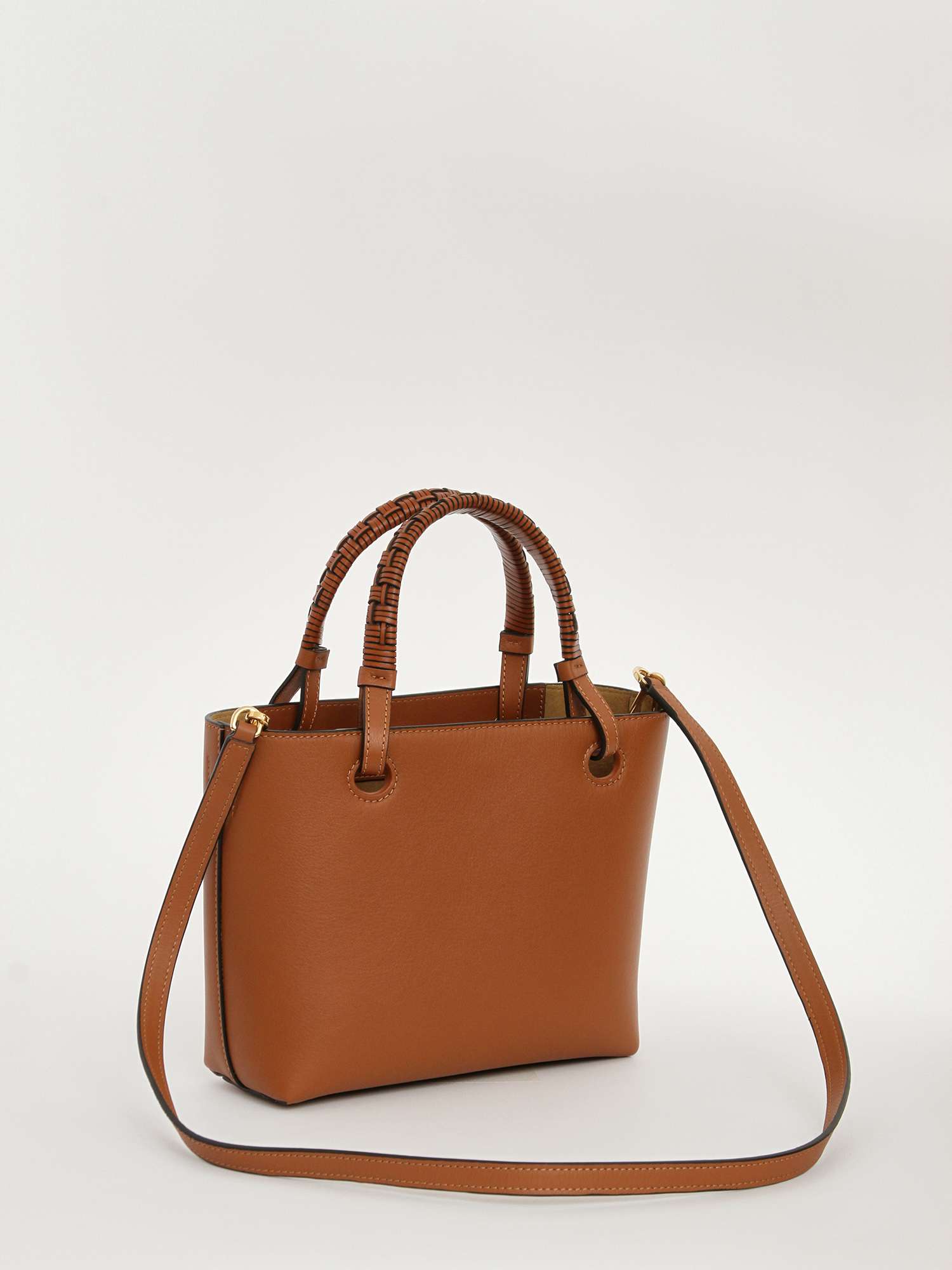 Loewe Anagram  5