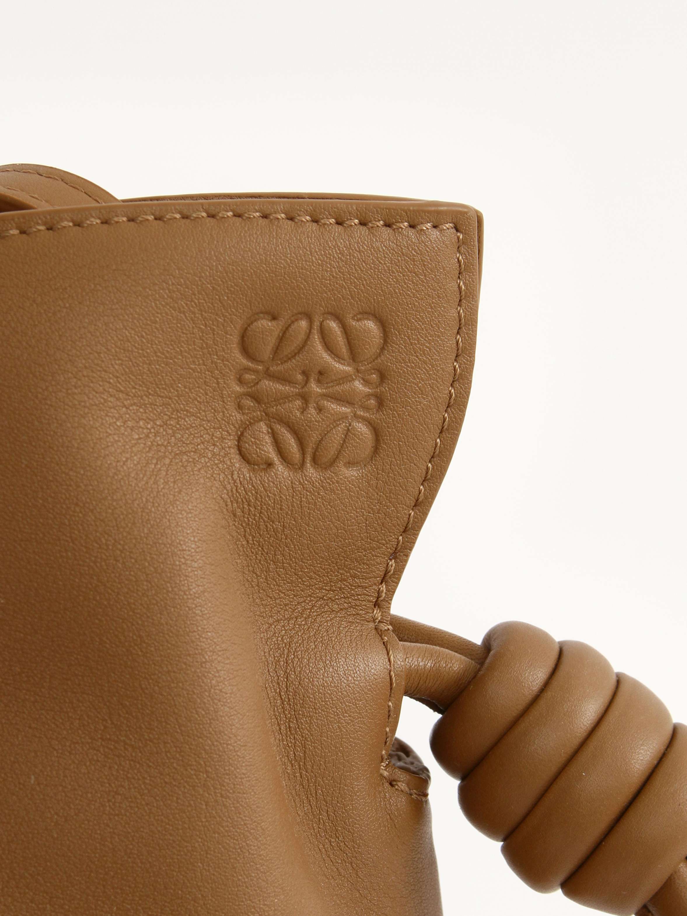 Loewe Flamenco  5