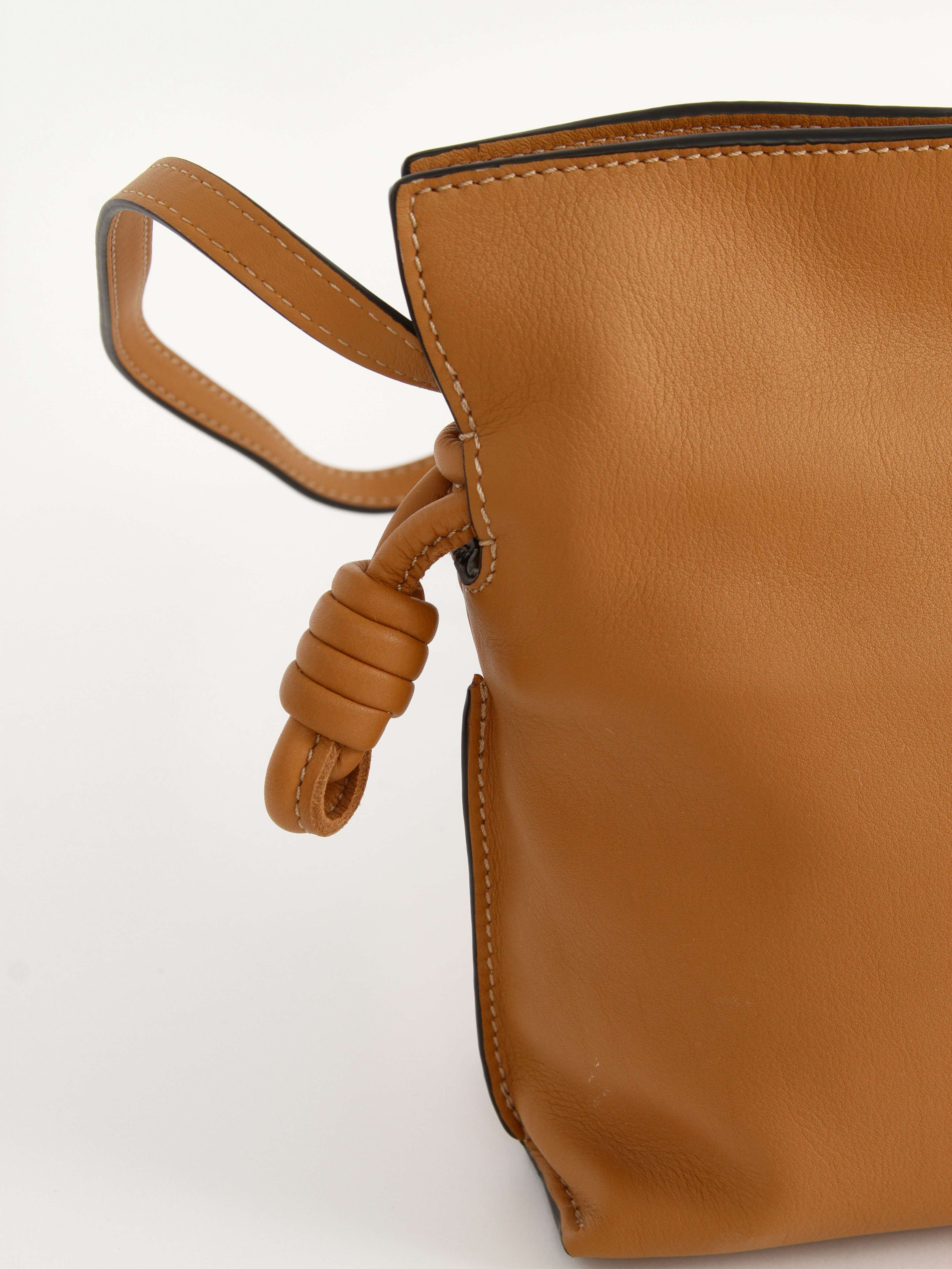 Loewe Flamenco  5