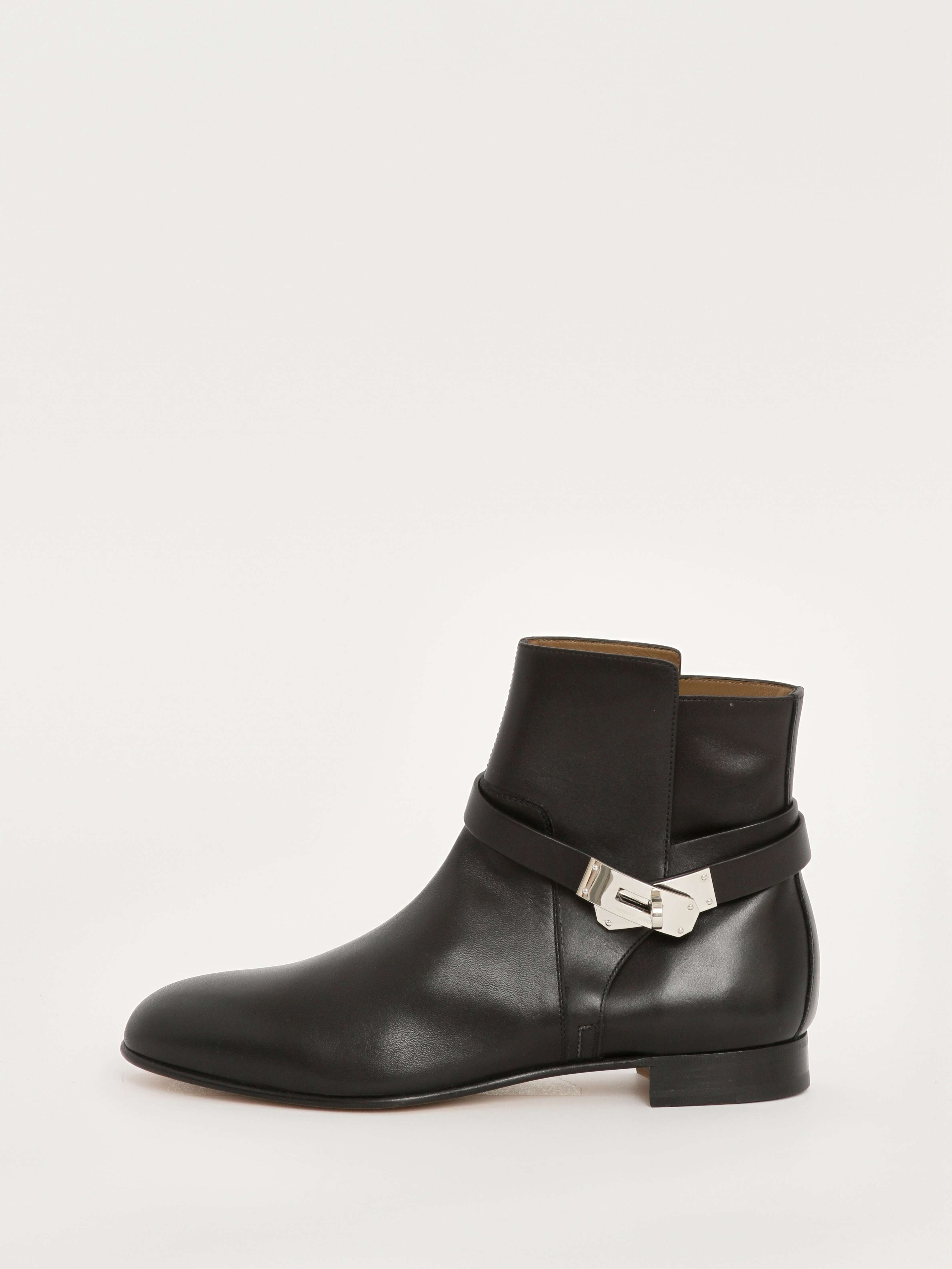 Hermes  39 2