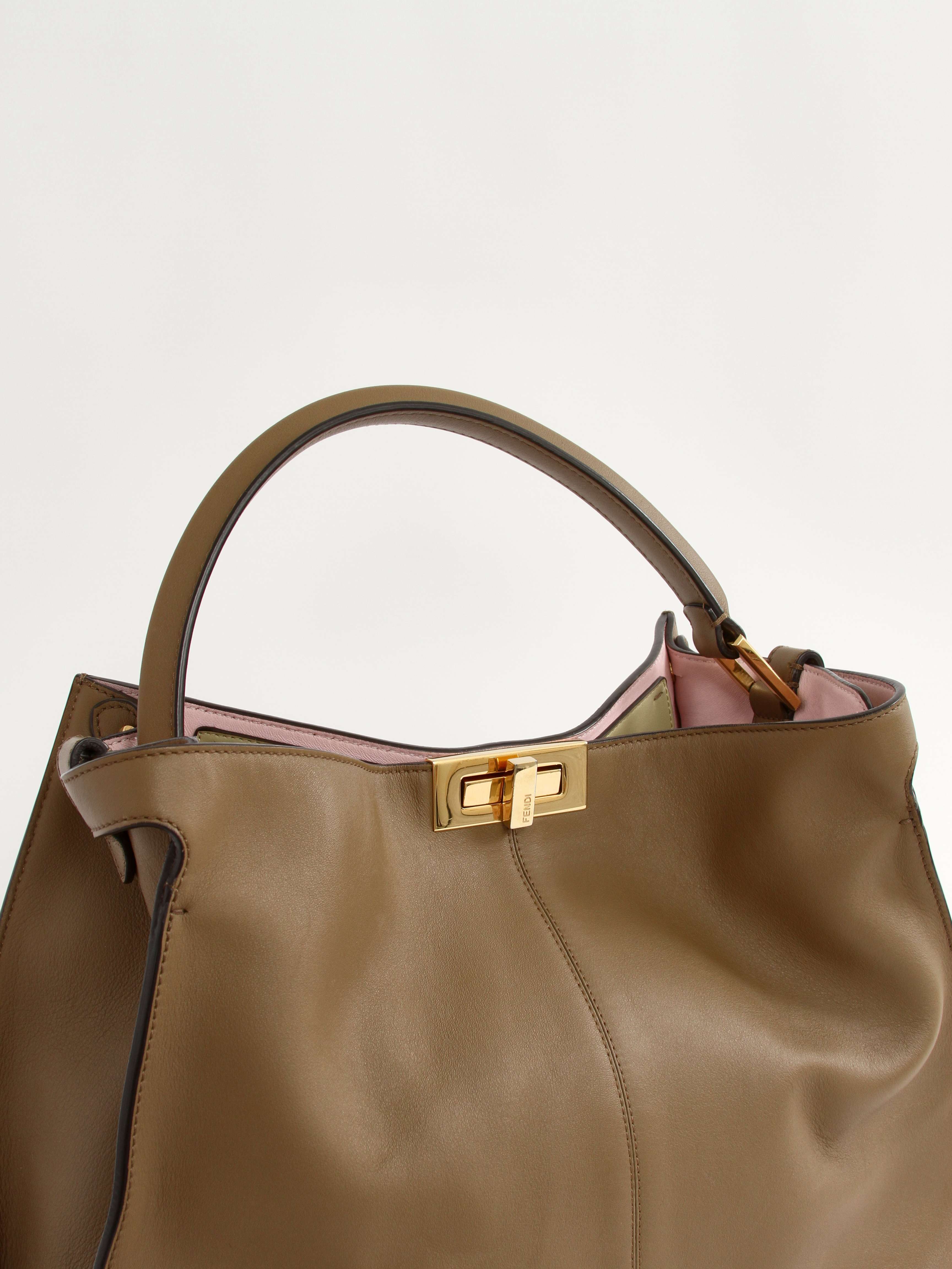 Сумки Fendi Peekaboo изображение #7