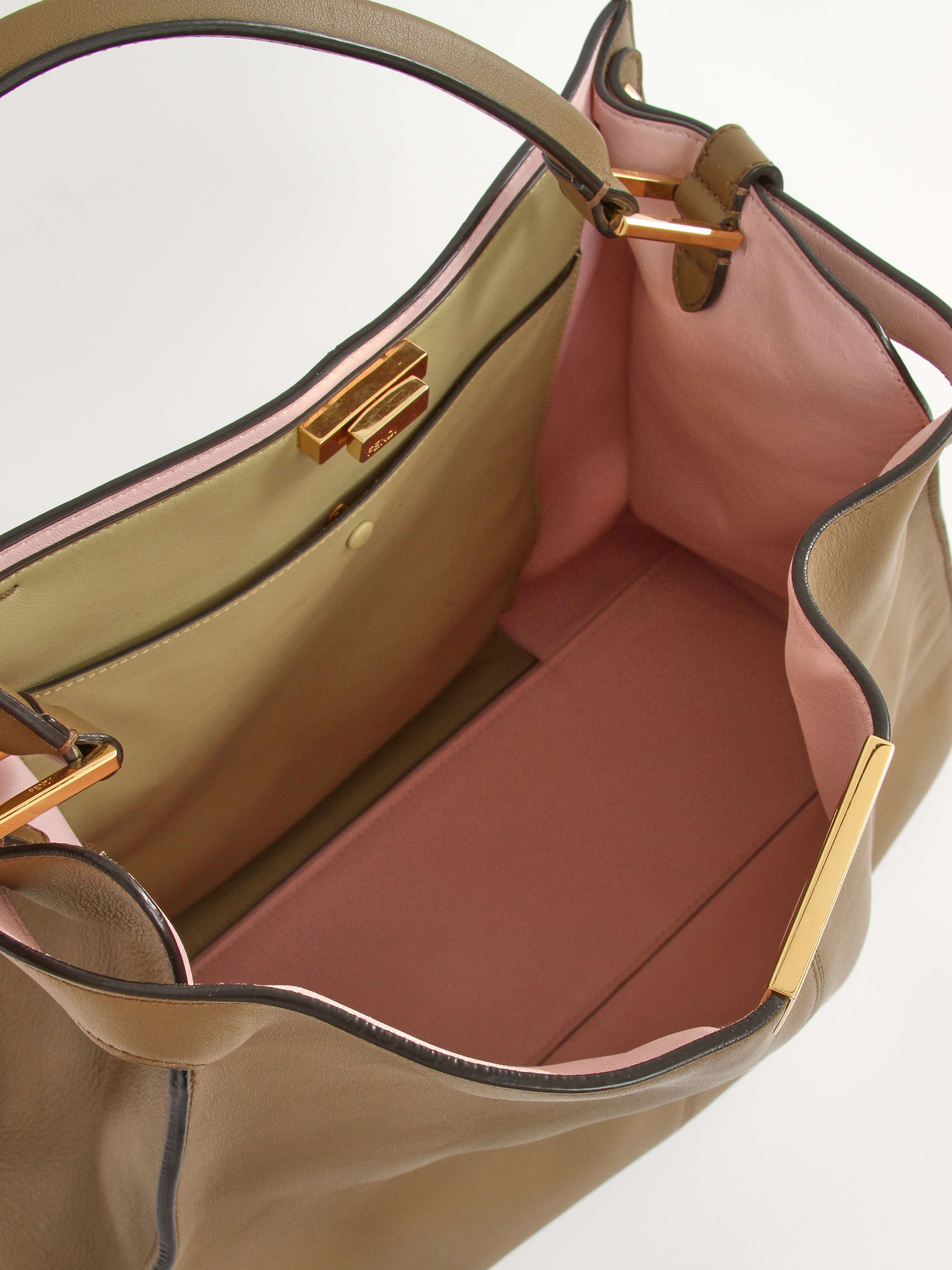 Сумки Fendi Peekaboo изображение #9