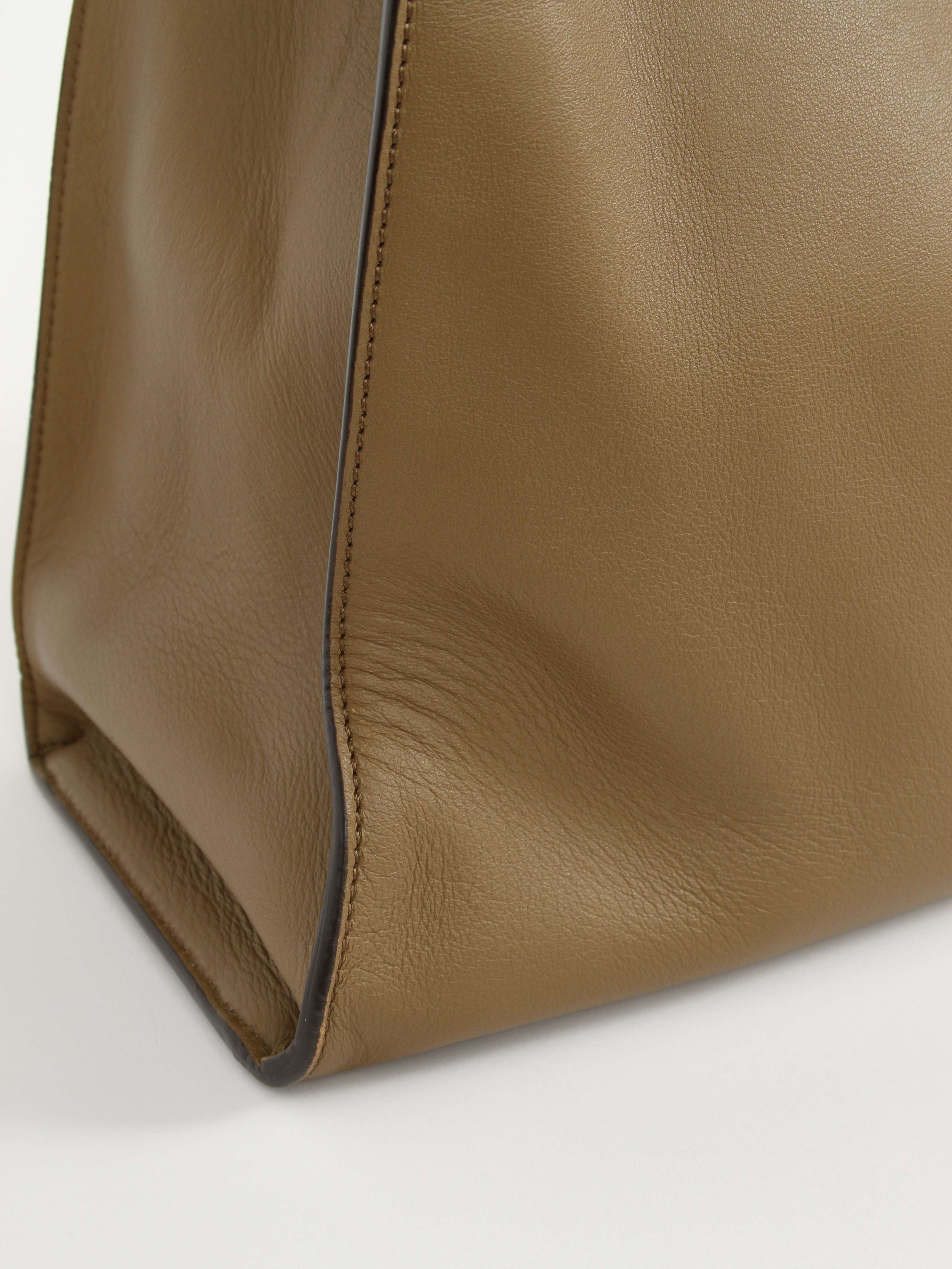 Сумки Fendi Peekaboo изображение #12