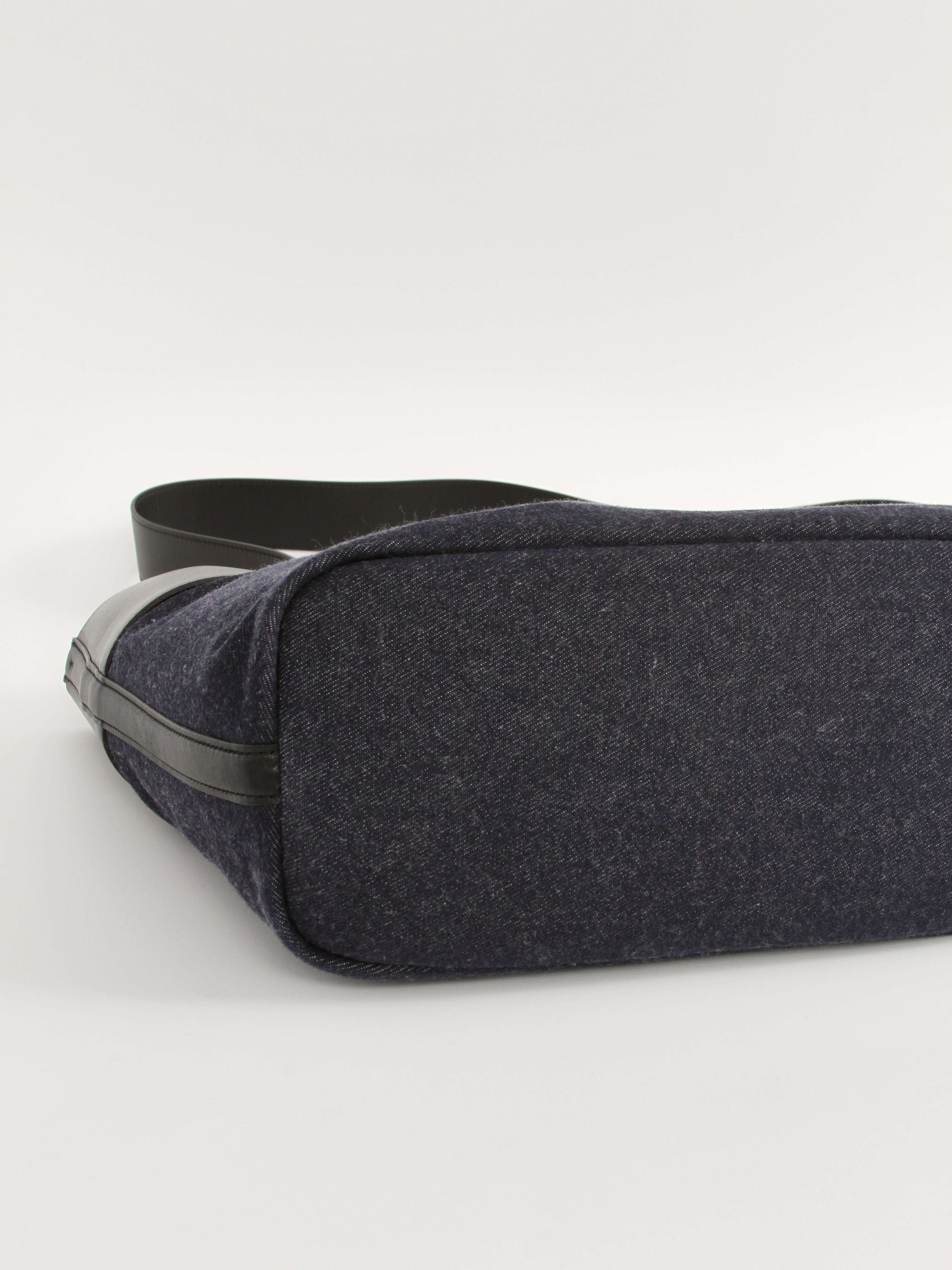 Сумки Alexander McQueen The Bow изображение #7