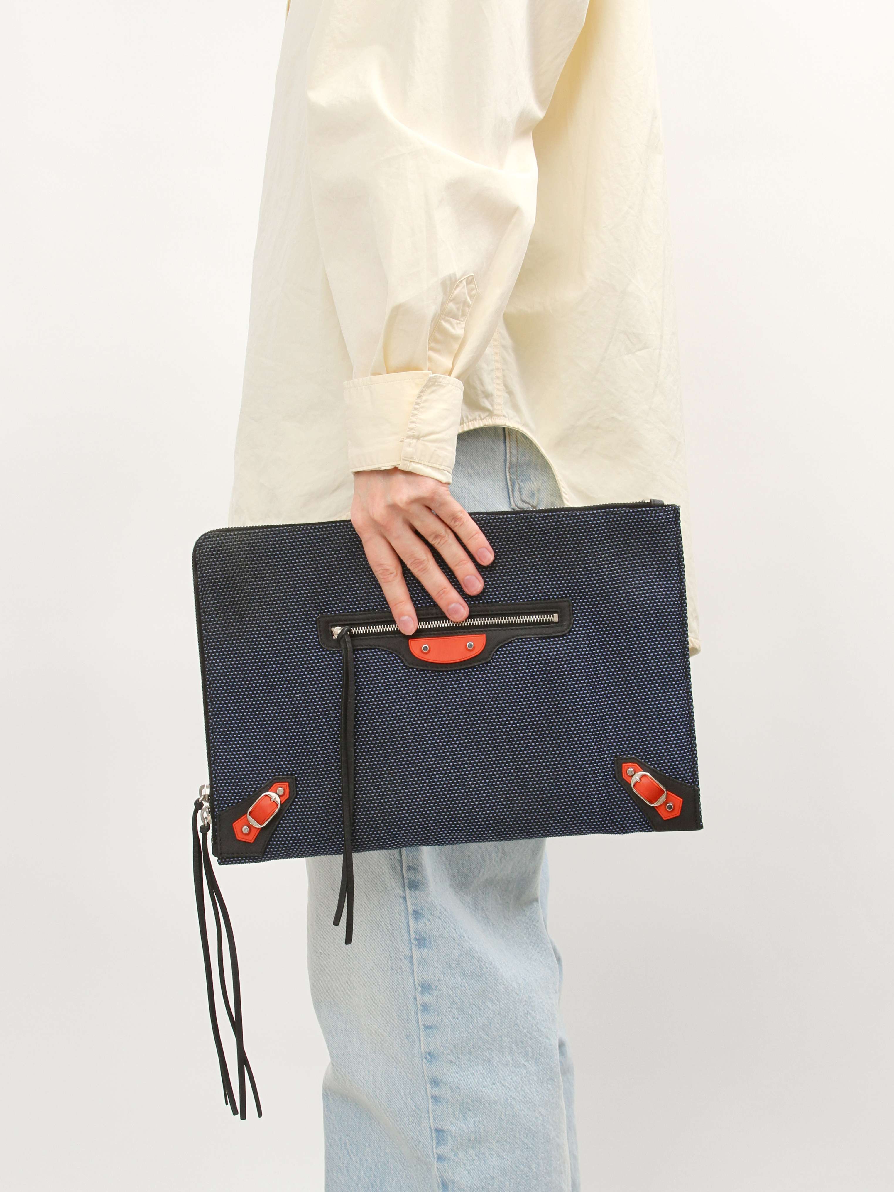 Balenciaga   2