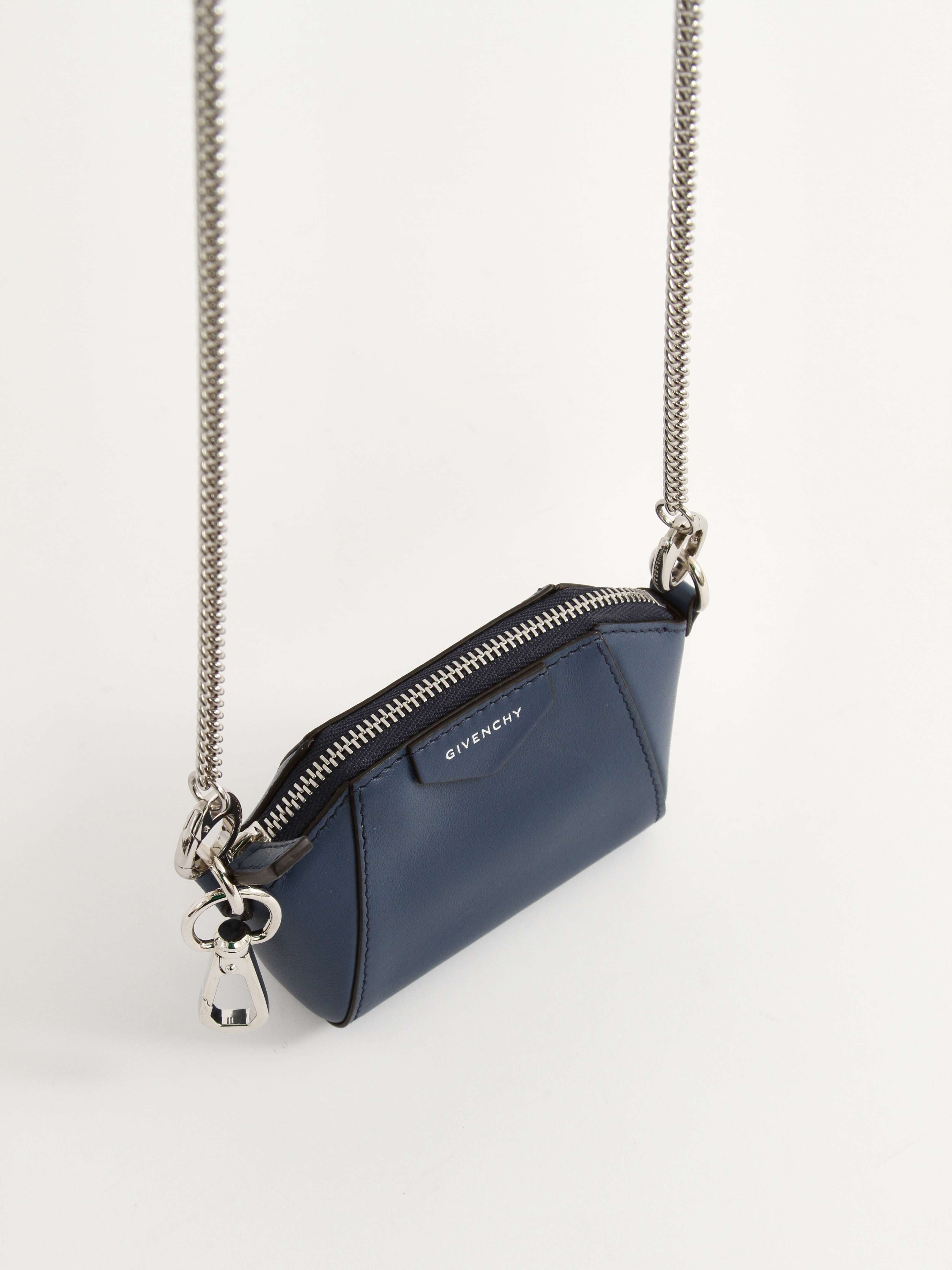 Givenchy Antigona  5