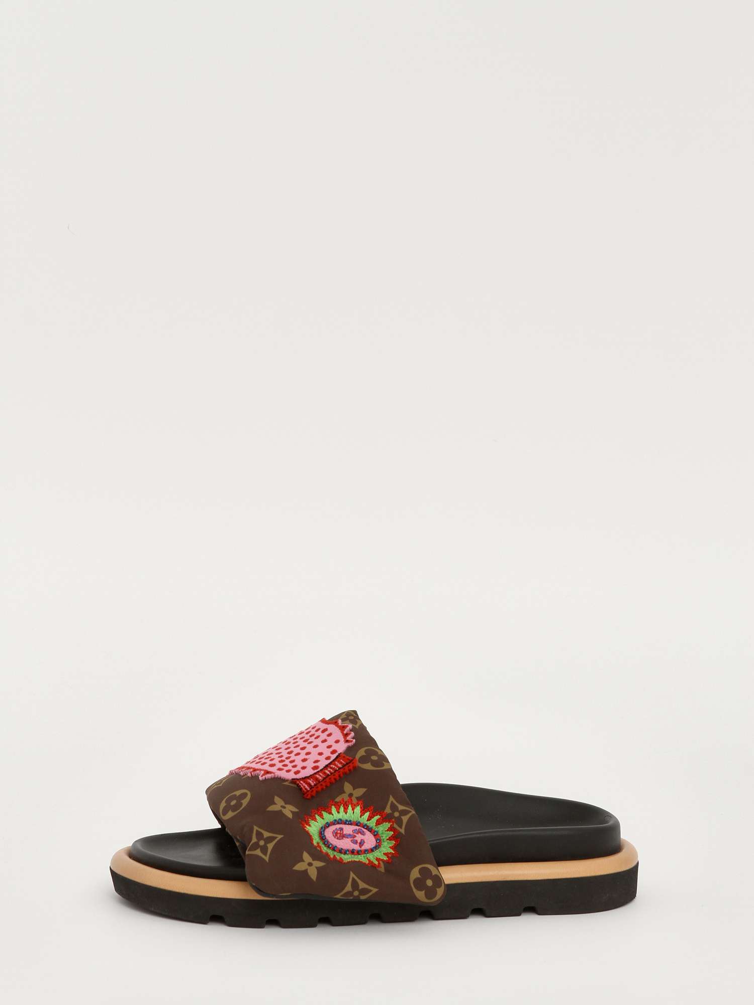Louis Vuitton  38 2