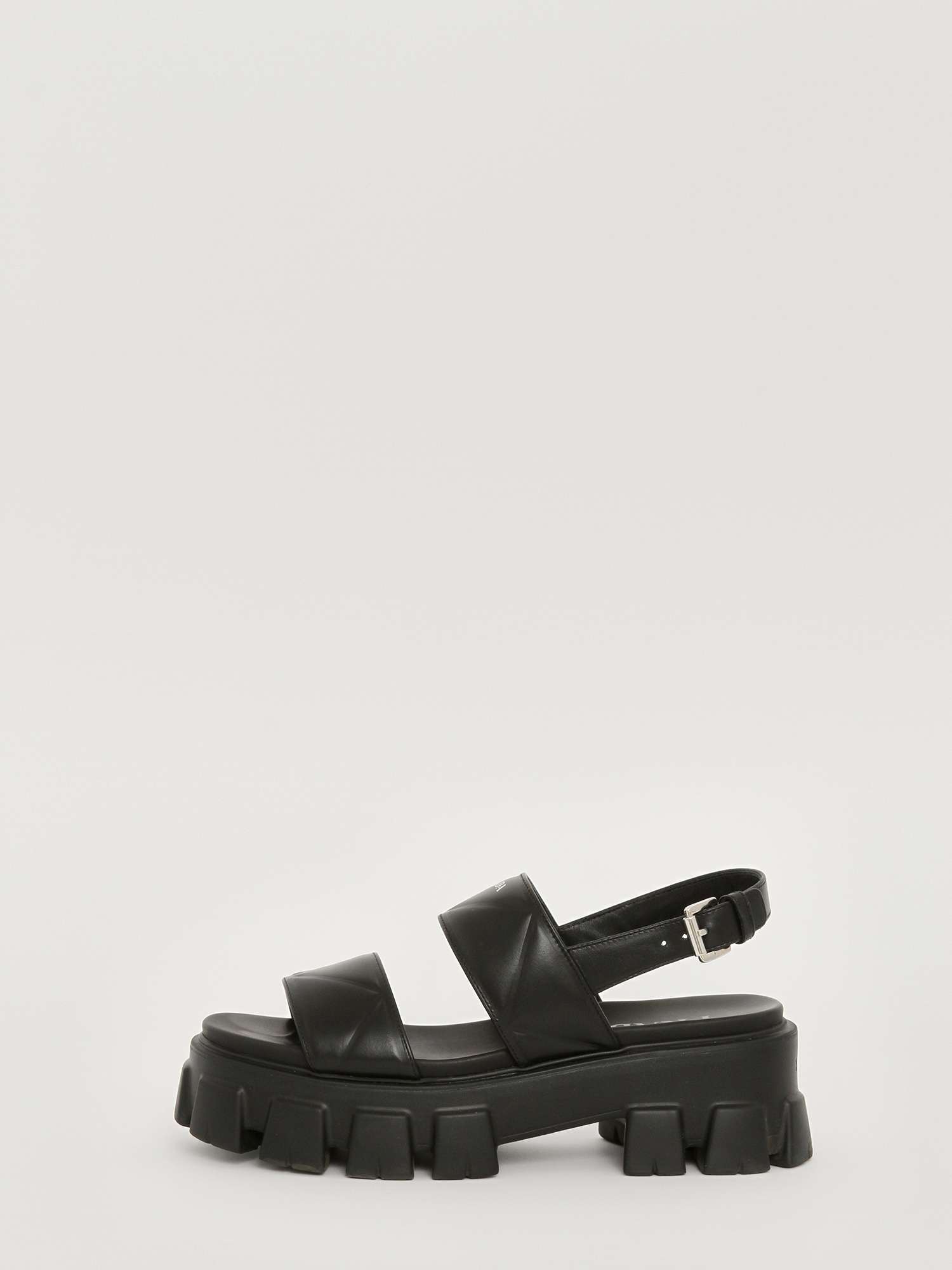 Prada  40 2