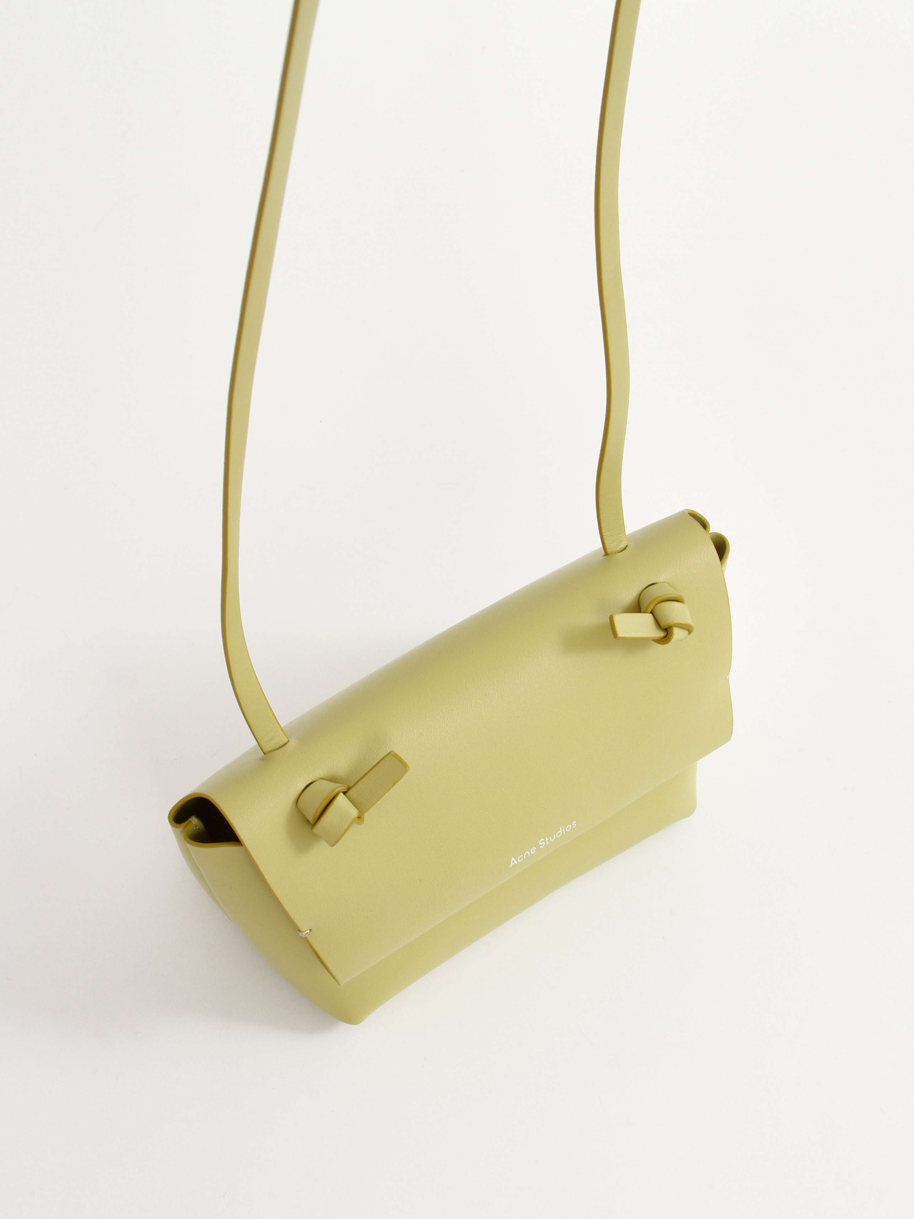 Acne Studios   5