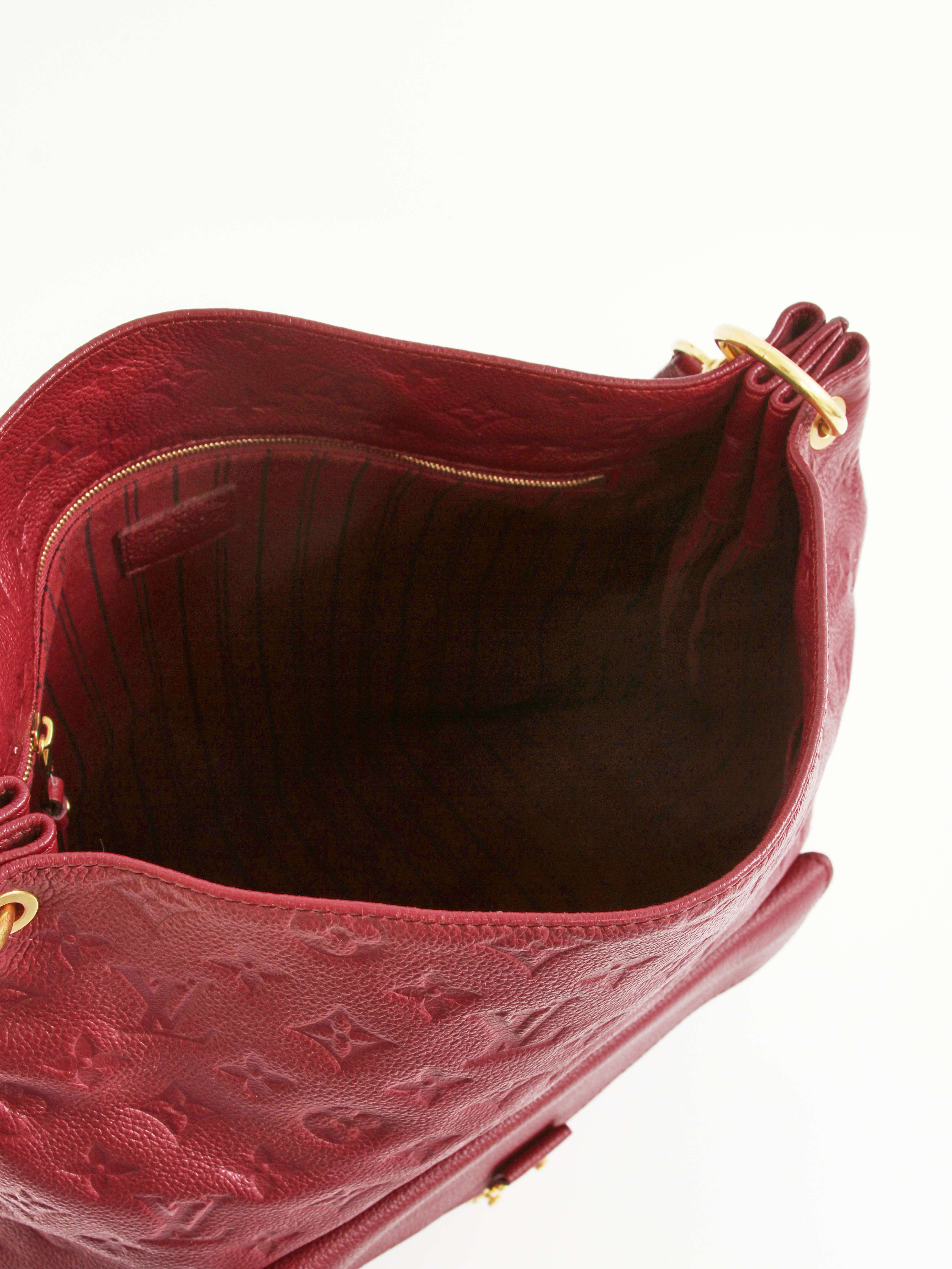 Сумки Louis Vuitton Metis Hobo изображение #10