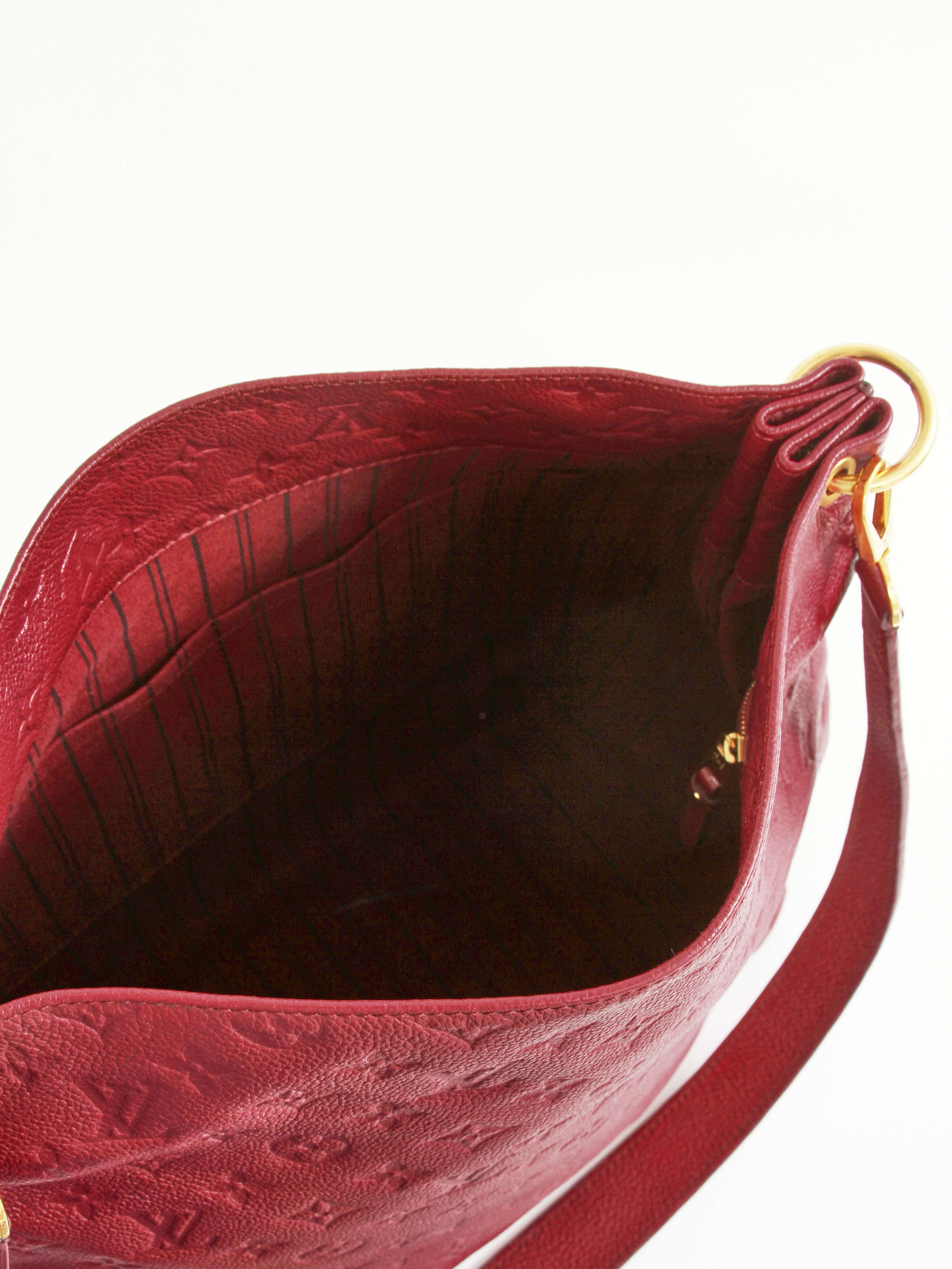 Сумки Louis Vuitton Metis Hobo изображение #12