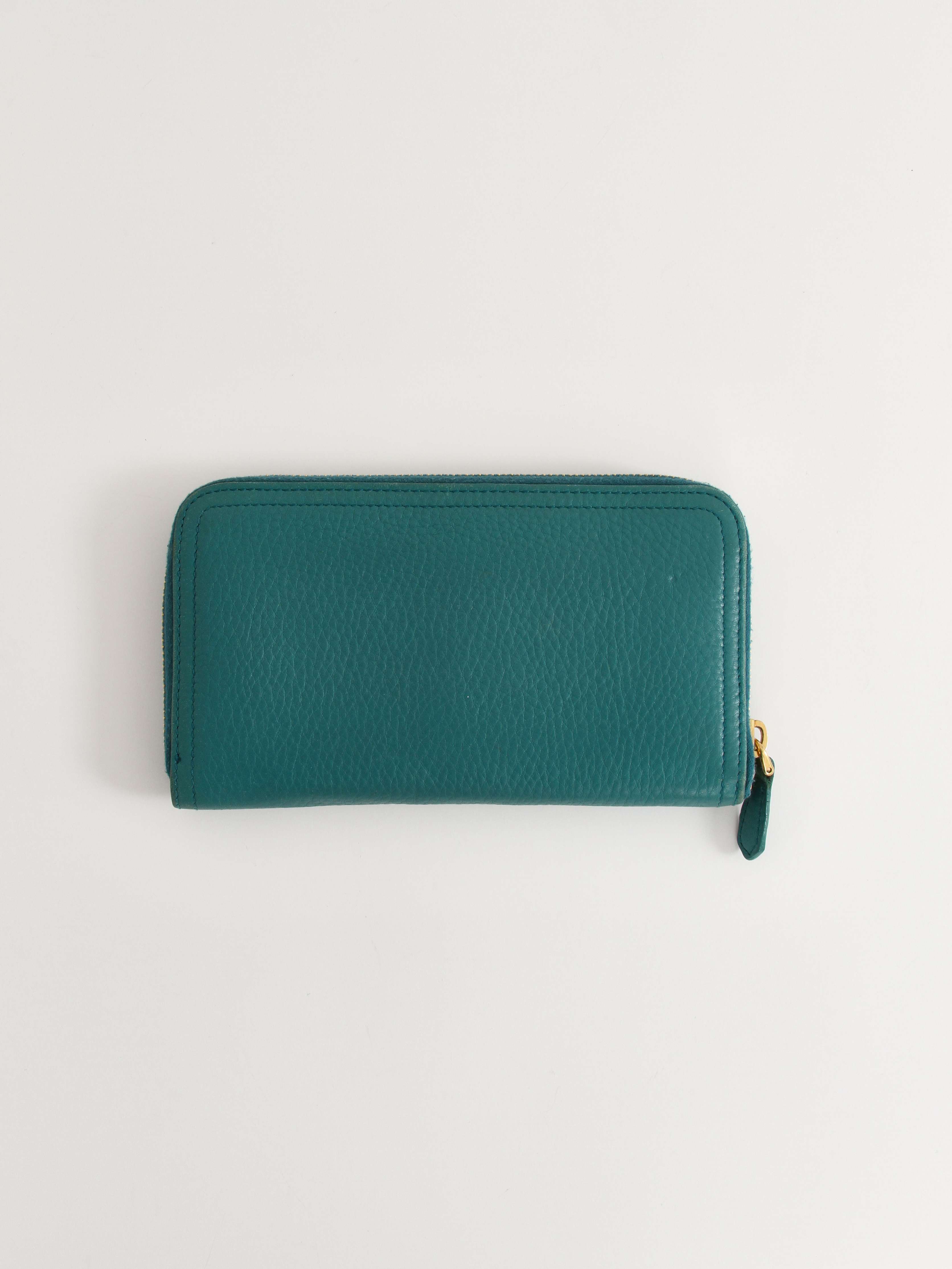 Аксессуары Prada изображение #2