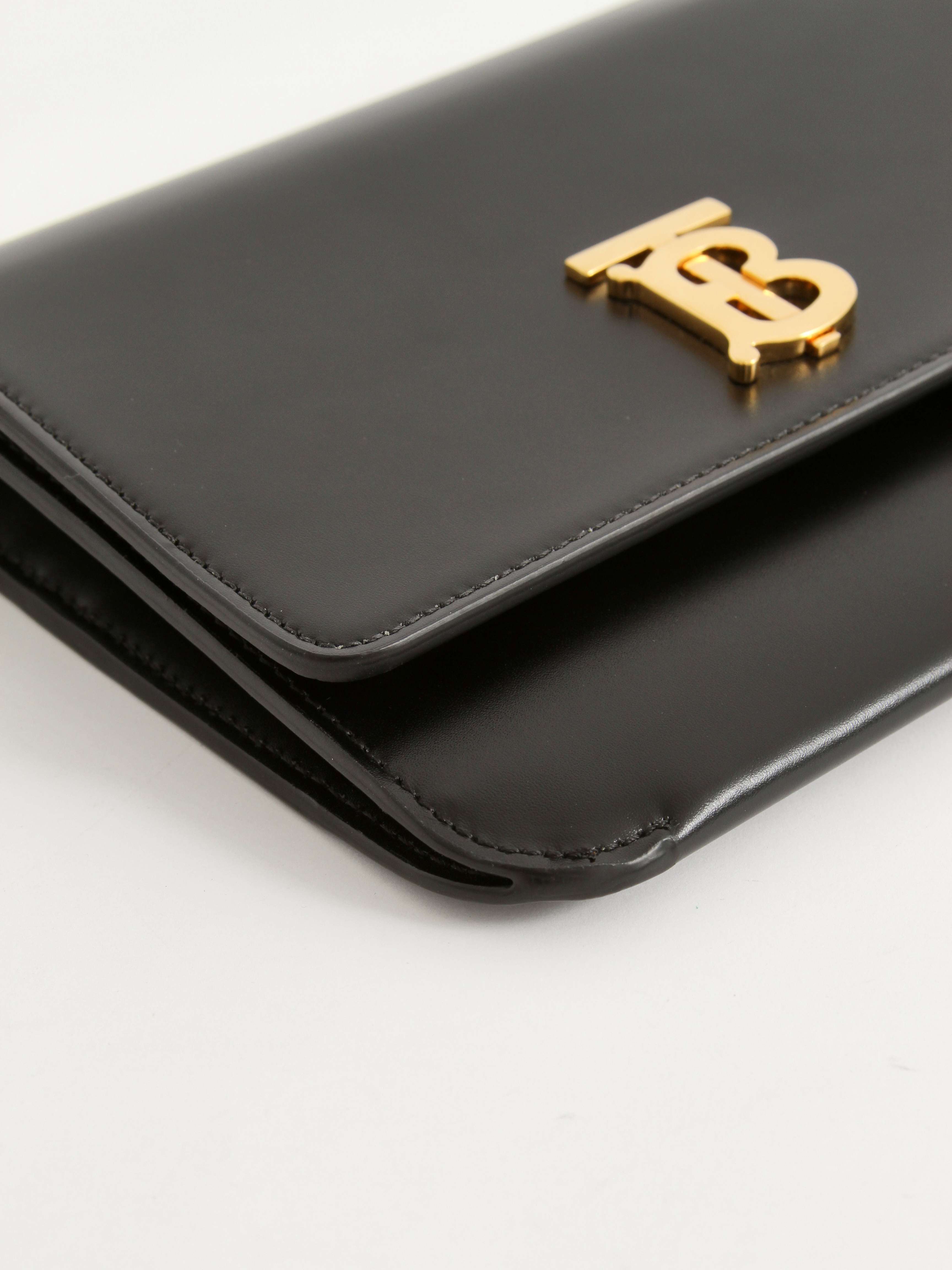 Burberry TB  5