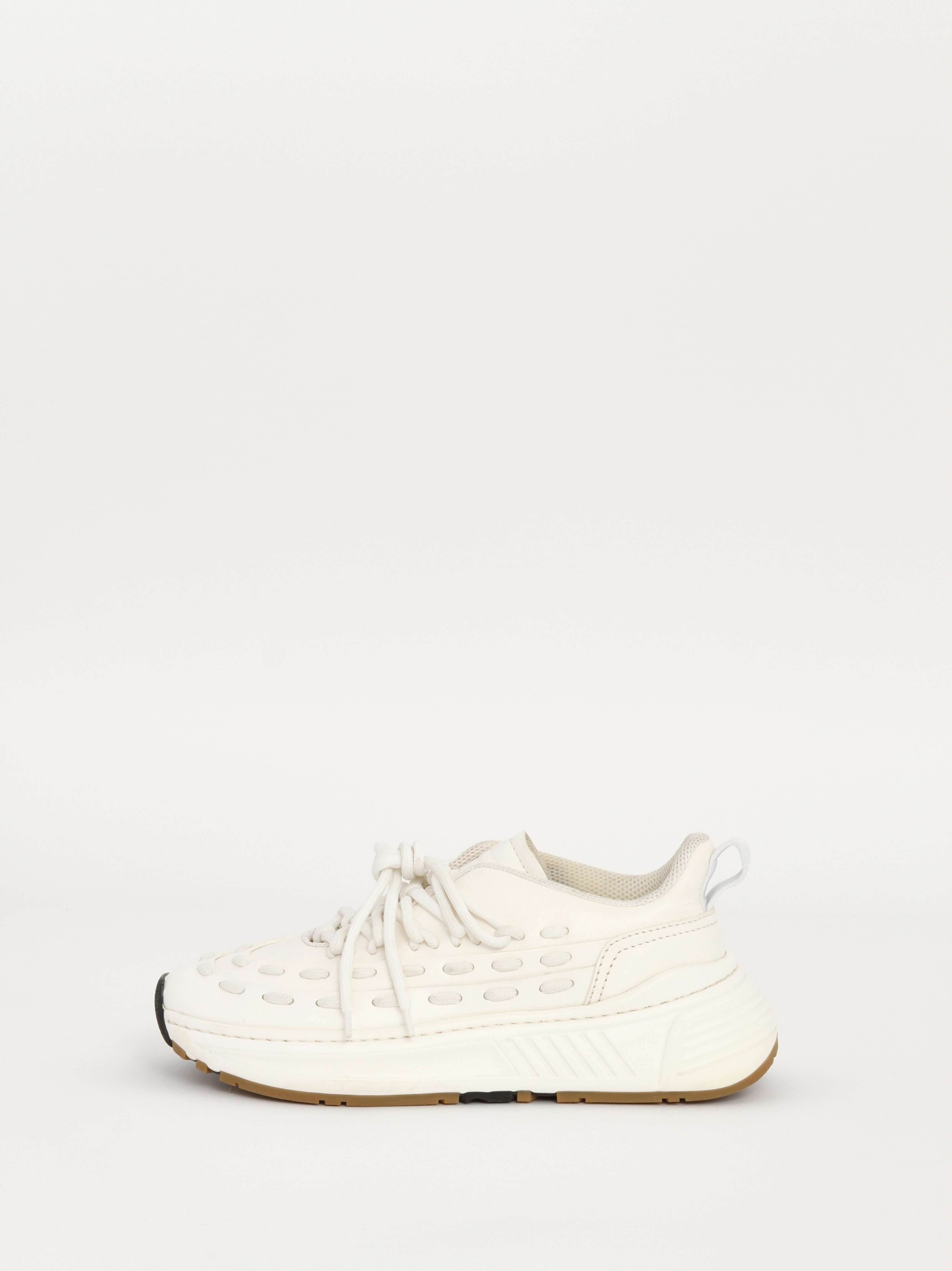 Bottega Veneta  38 2
