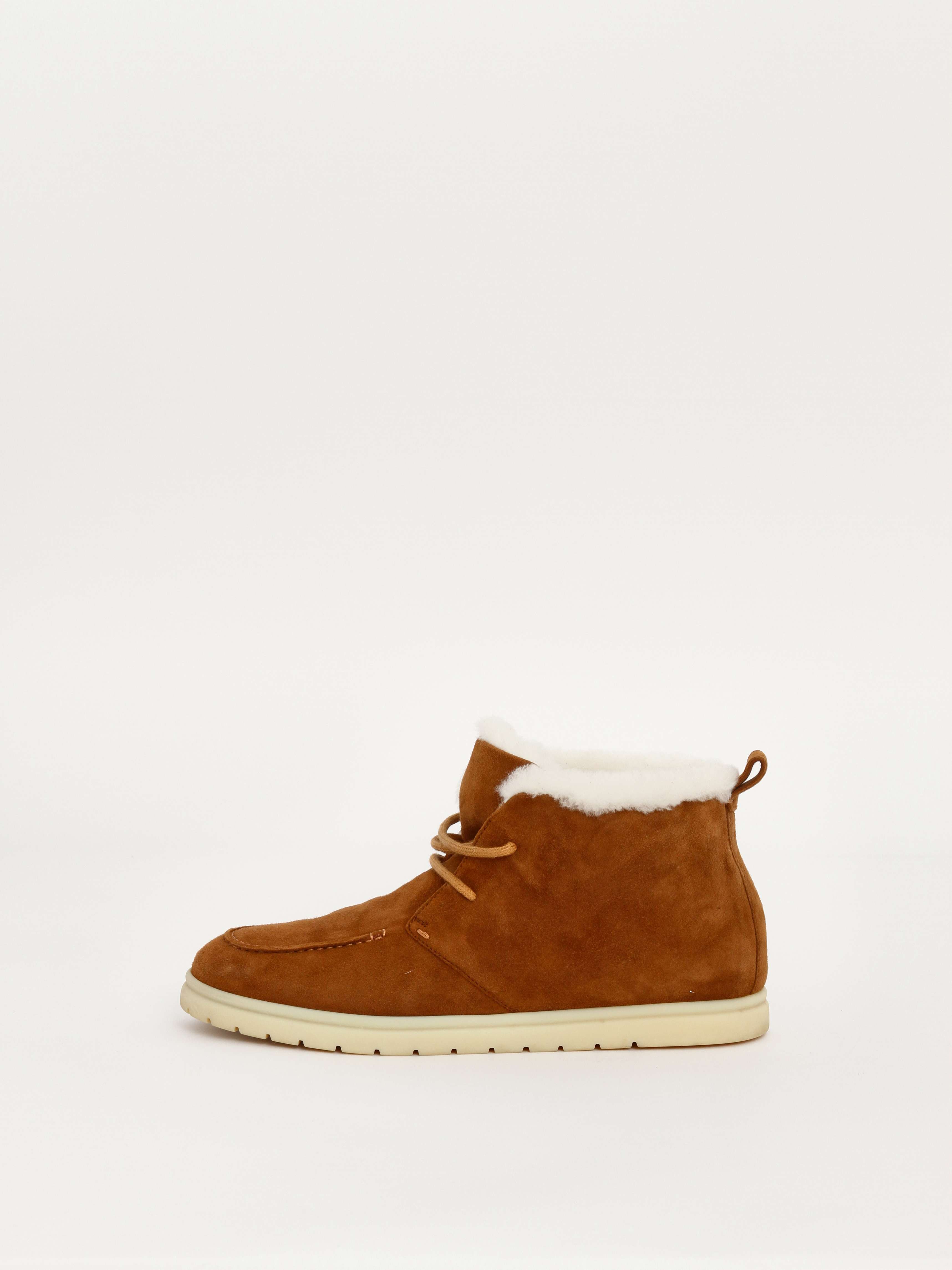 Loro Piana  38 2
