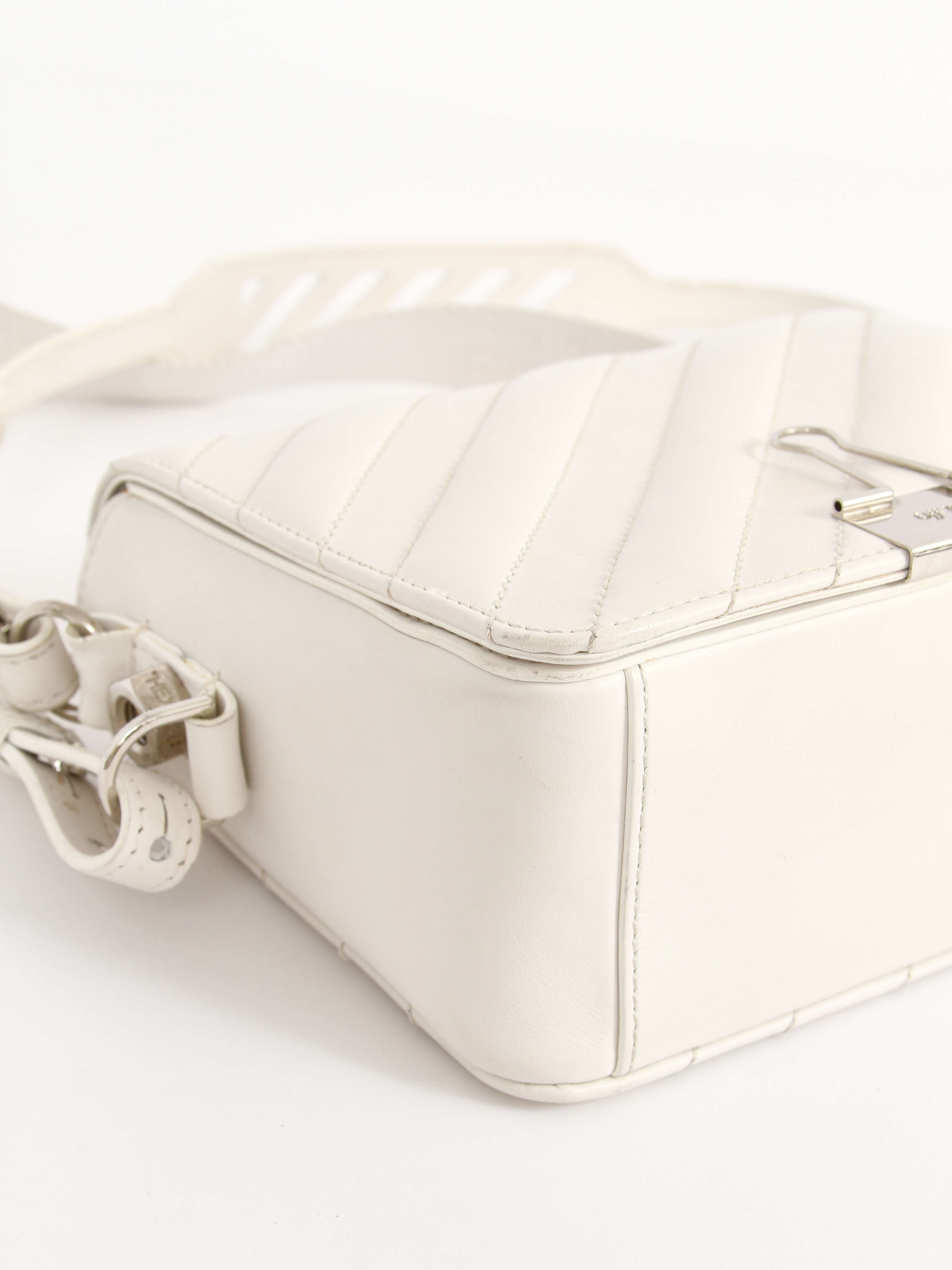 Off-White Binder  5