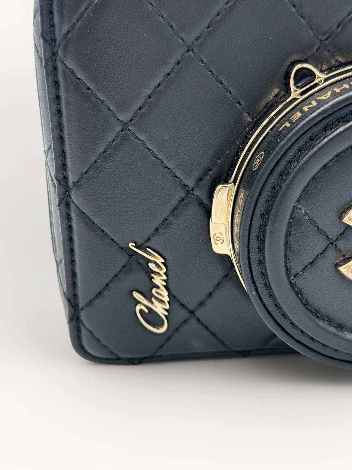 Сумки Chanel 24S Camera Bag изображение #6
