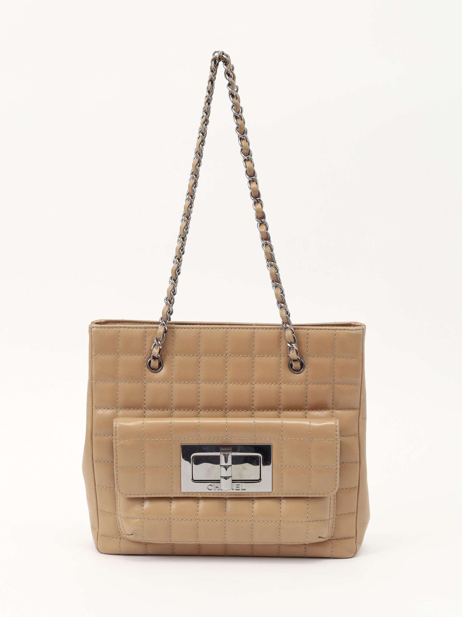Chanel 2.55