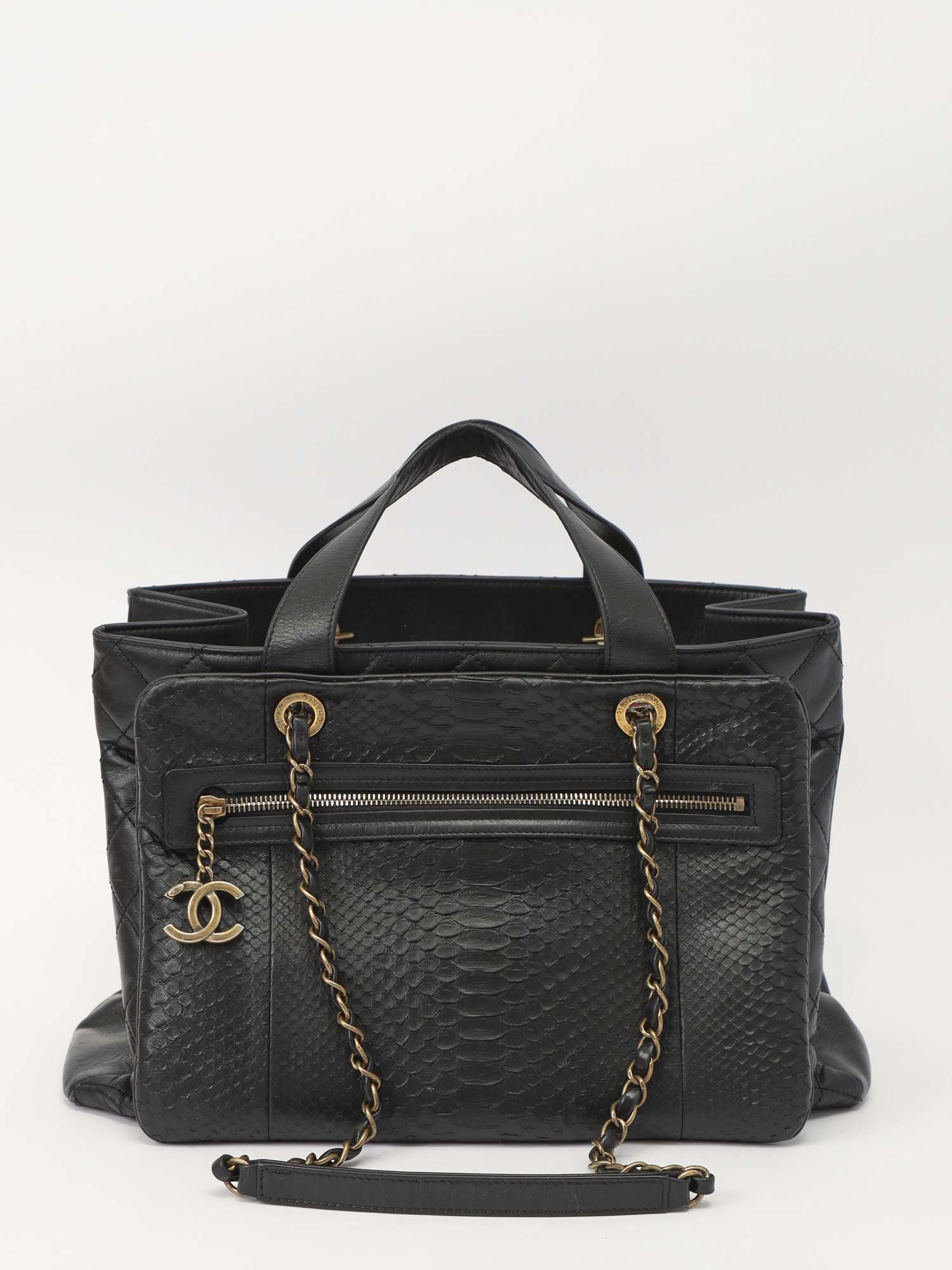 Chanel Leather Bag 
