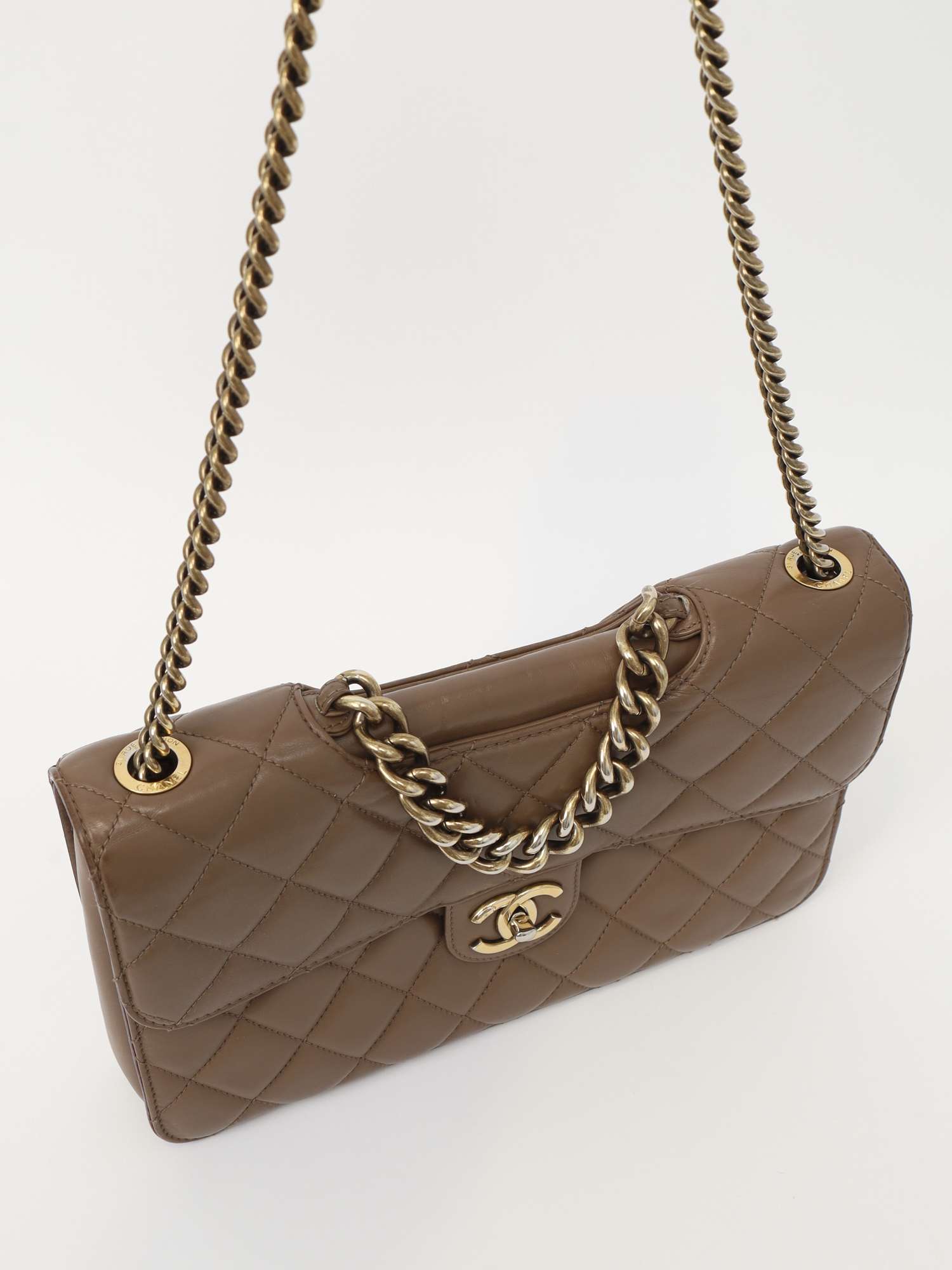 Chanel Timeless Classic  5