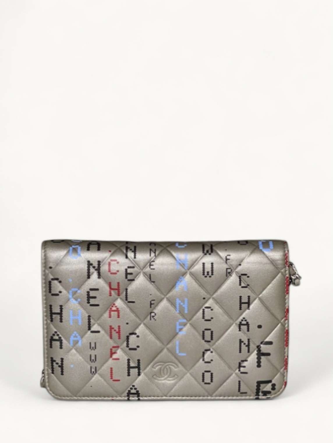 Chanel WOC