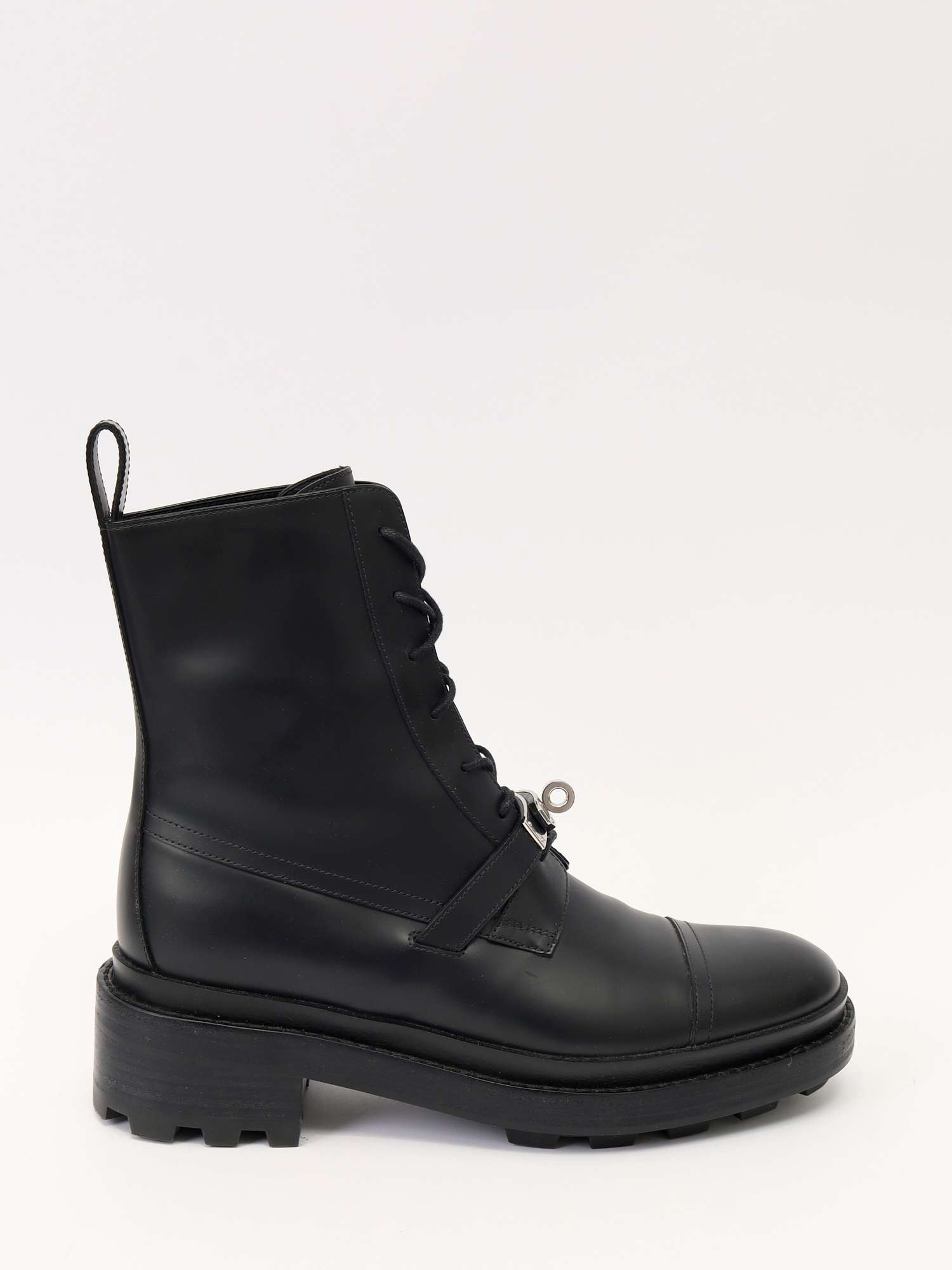 Hermes Shoes 38