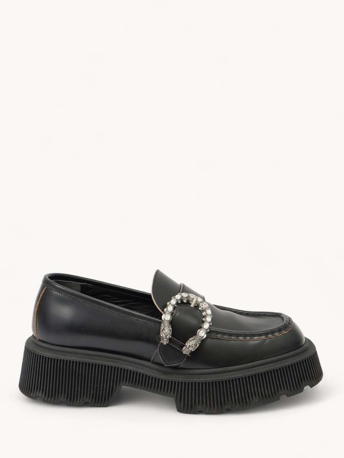 Gucci Shoes 39