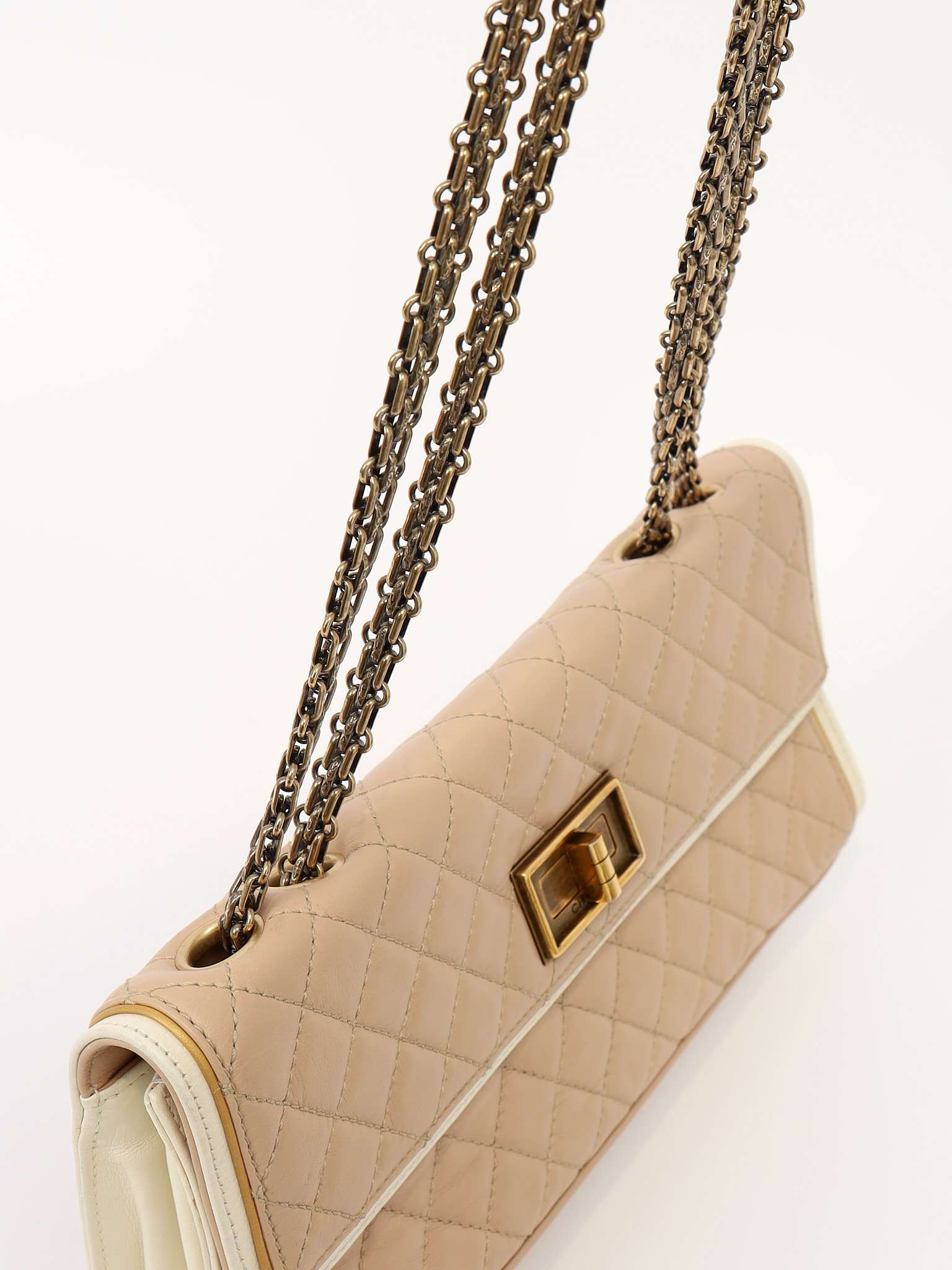 Сумки Chanel 2.55 изображение #5