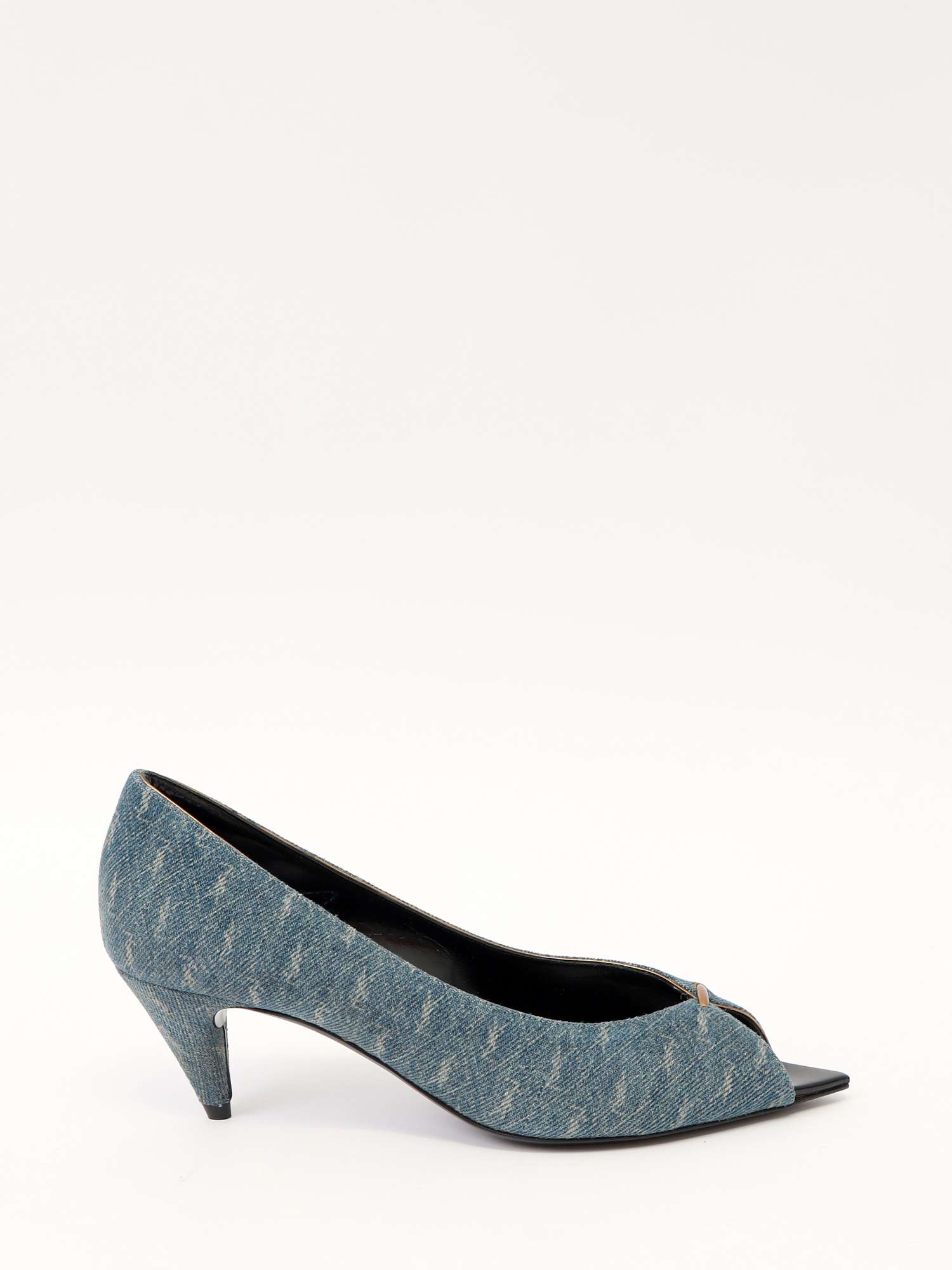 Saint Laurent Shoes 37