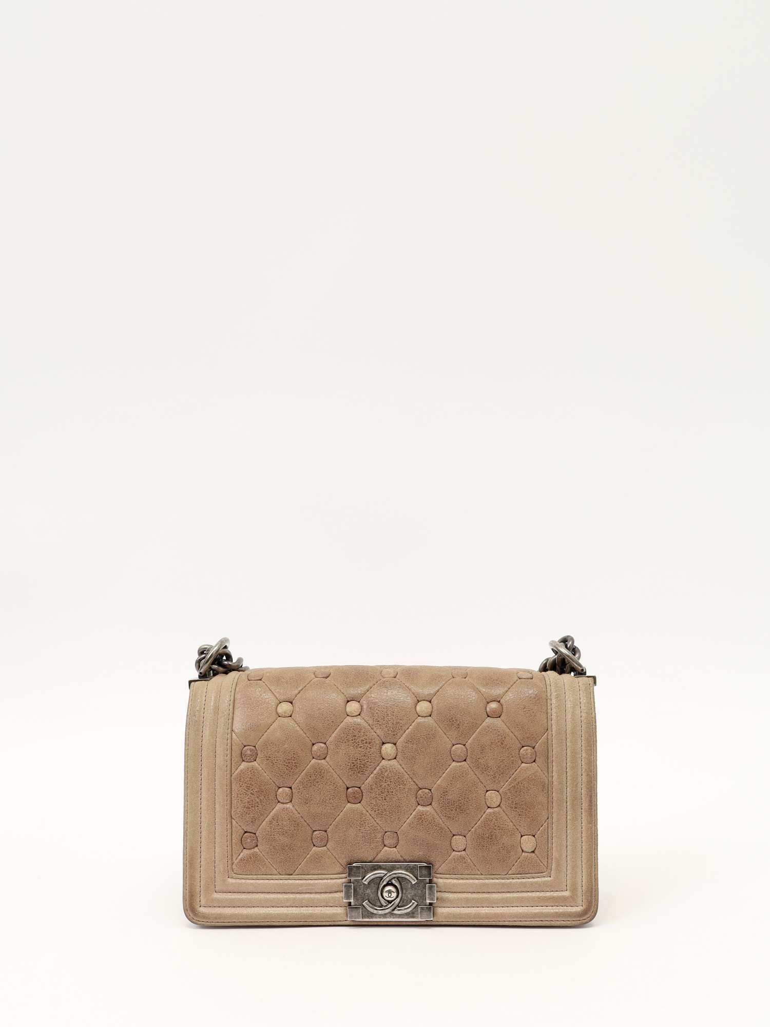 Chanel Boy 