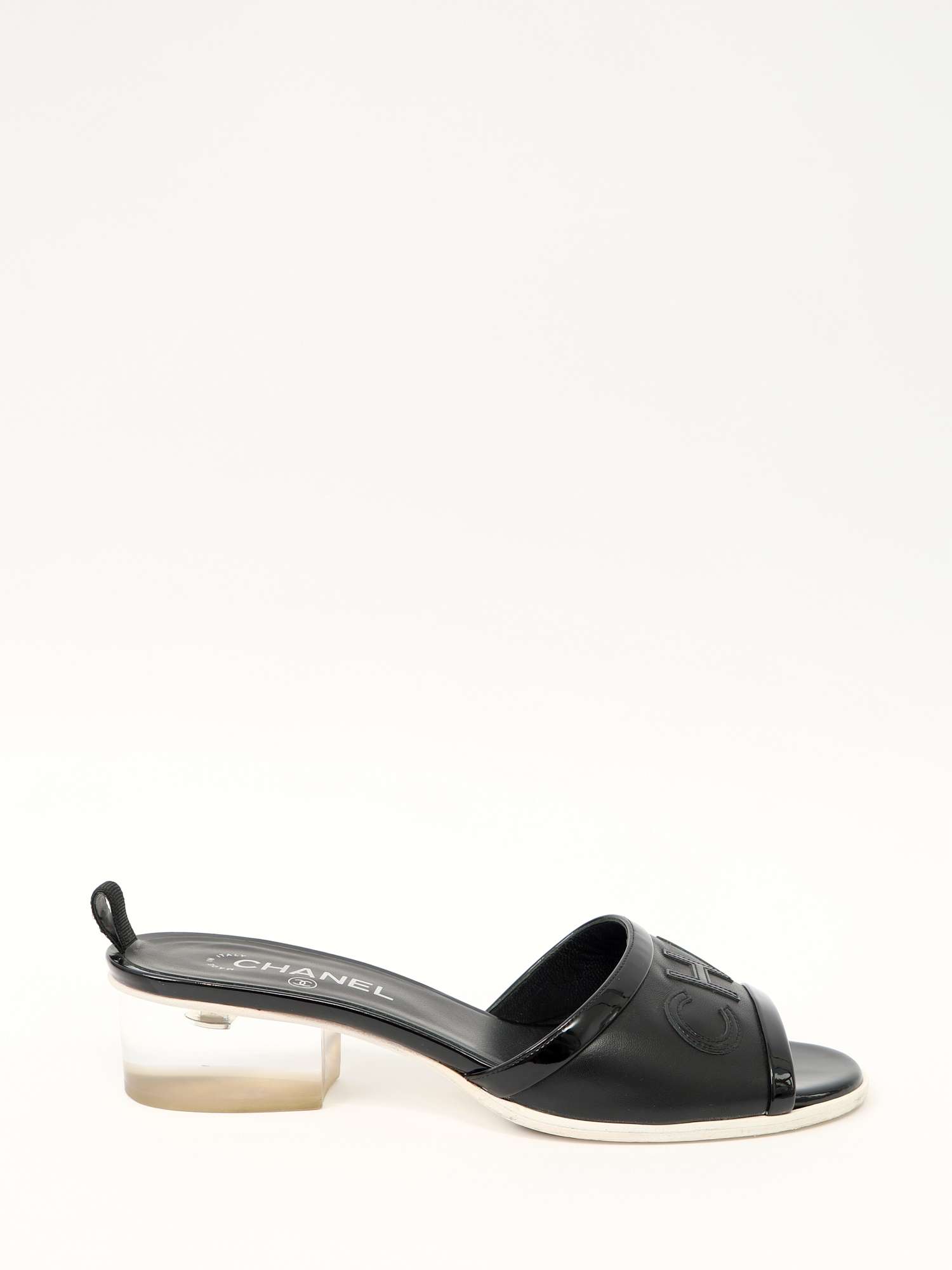 Chanel Shoes 41