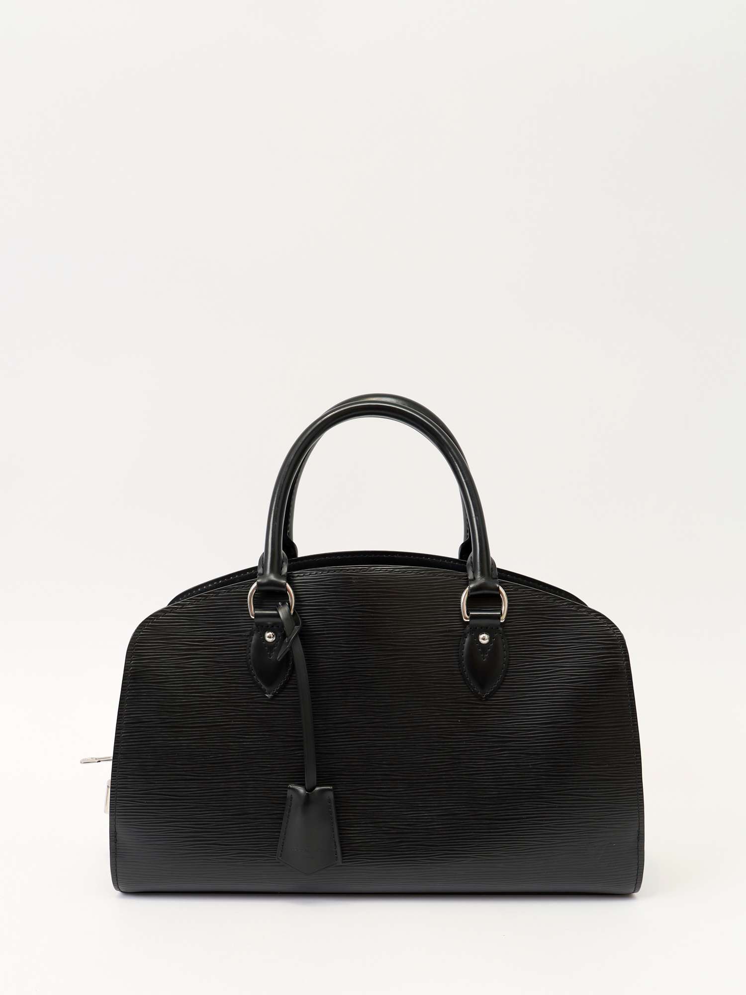 Louis Vuitton Pont Neuf 