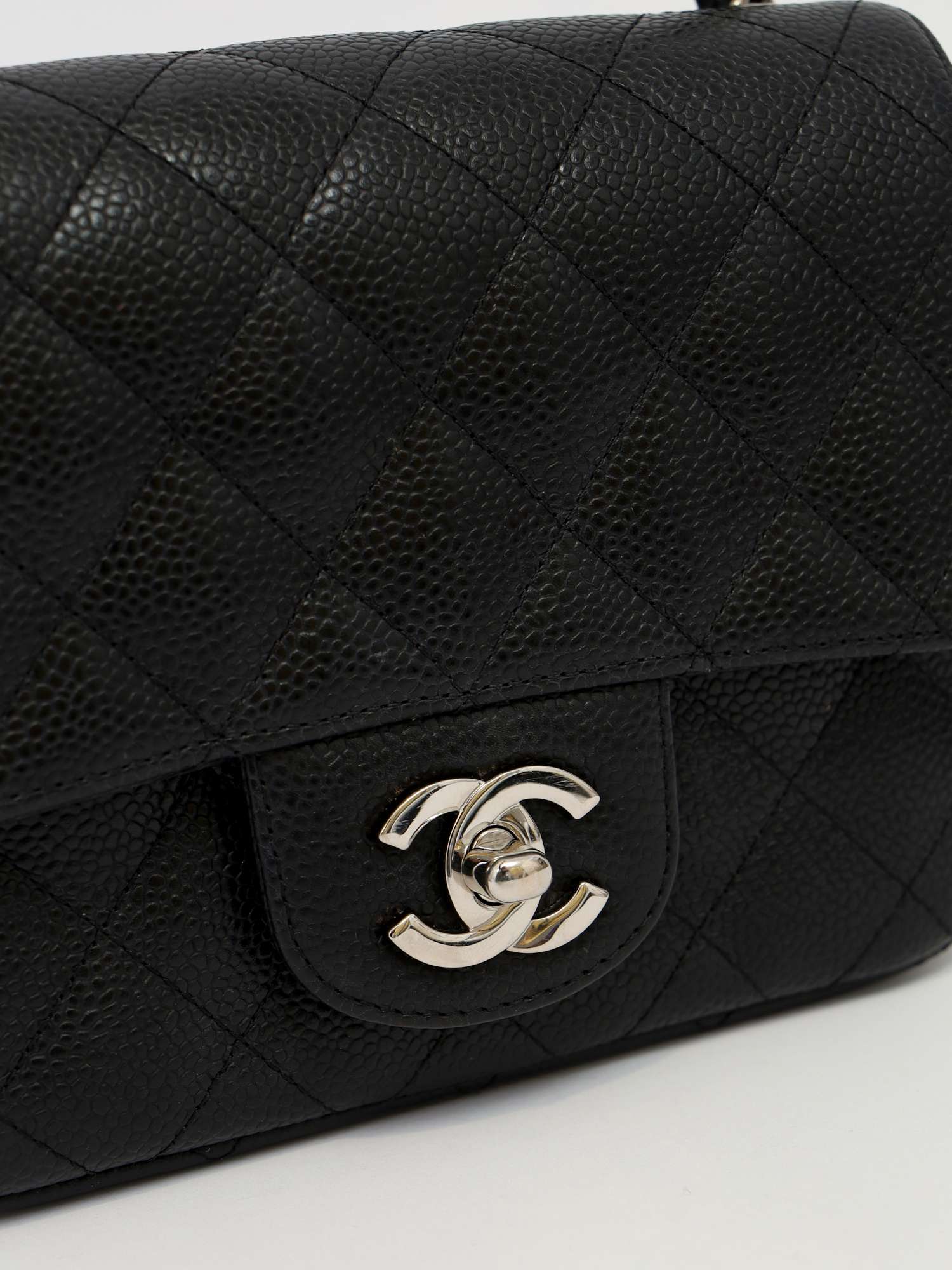 Сумки Chanel Timeless Classic  изображение #6