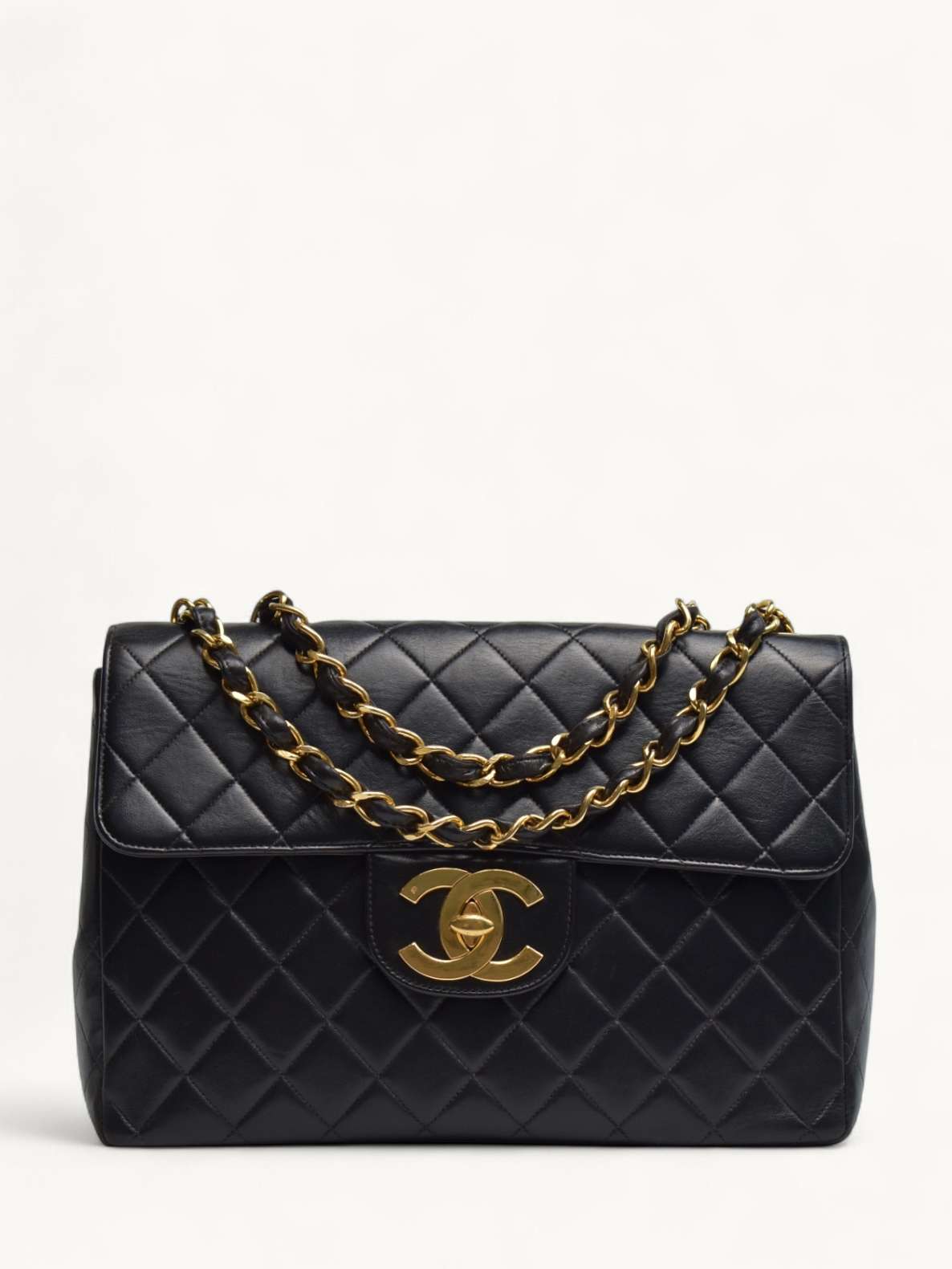 Chanel Timeless Classic 