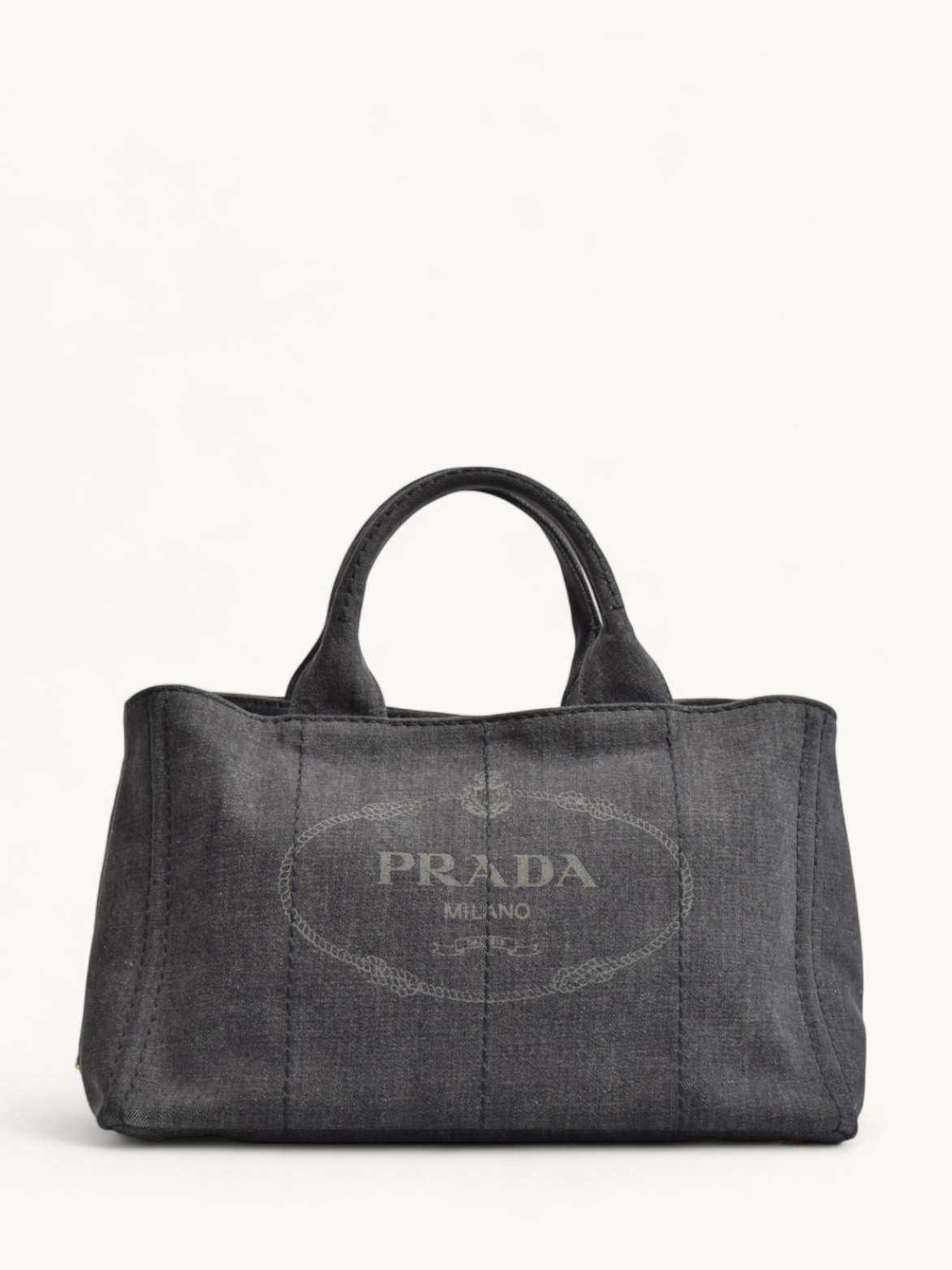 Prada Canapa
