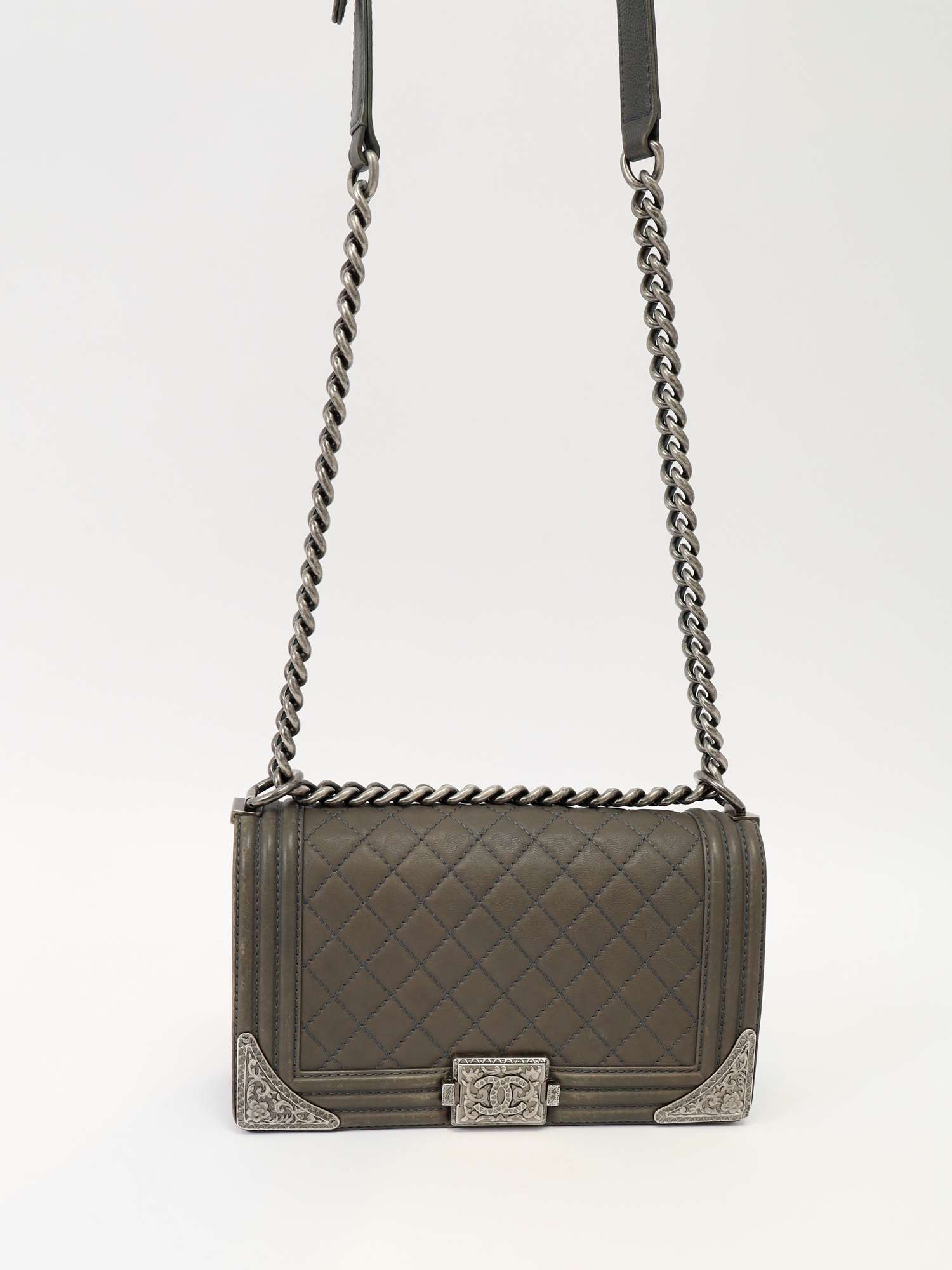 Сумки Chanel Boy изображение #6