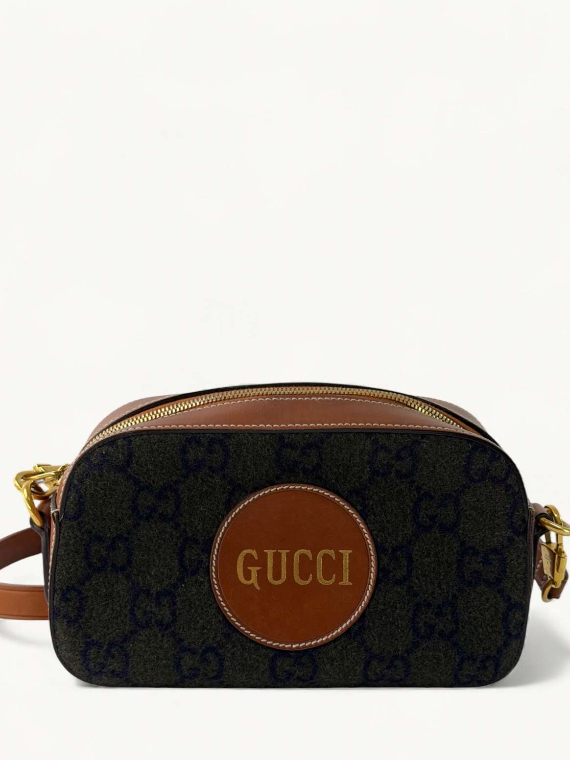 Gucci Script 