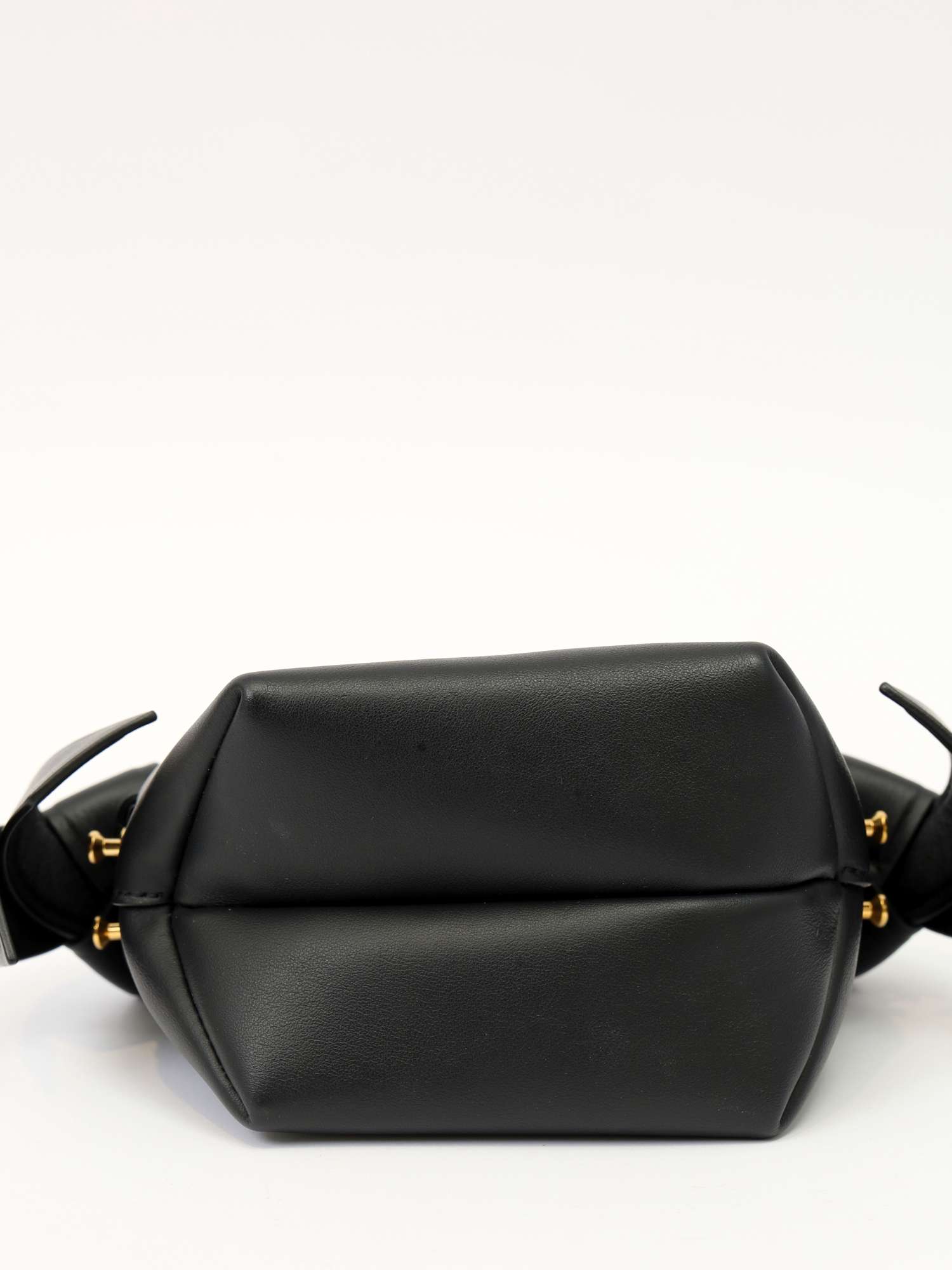 Сумки Acne Studios Musubi  изображение #8