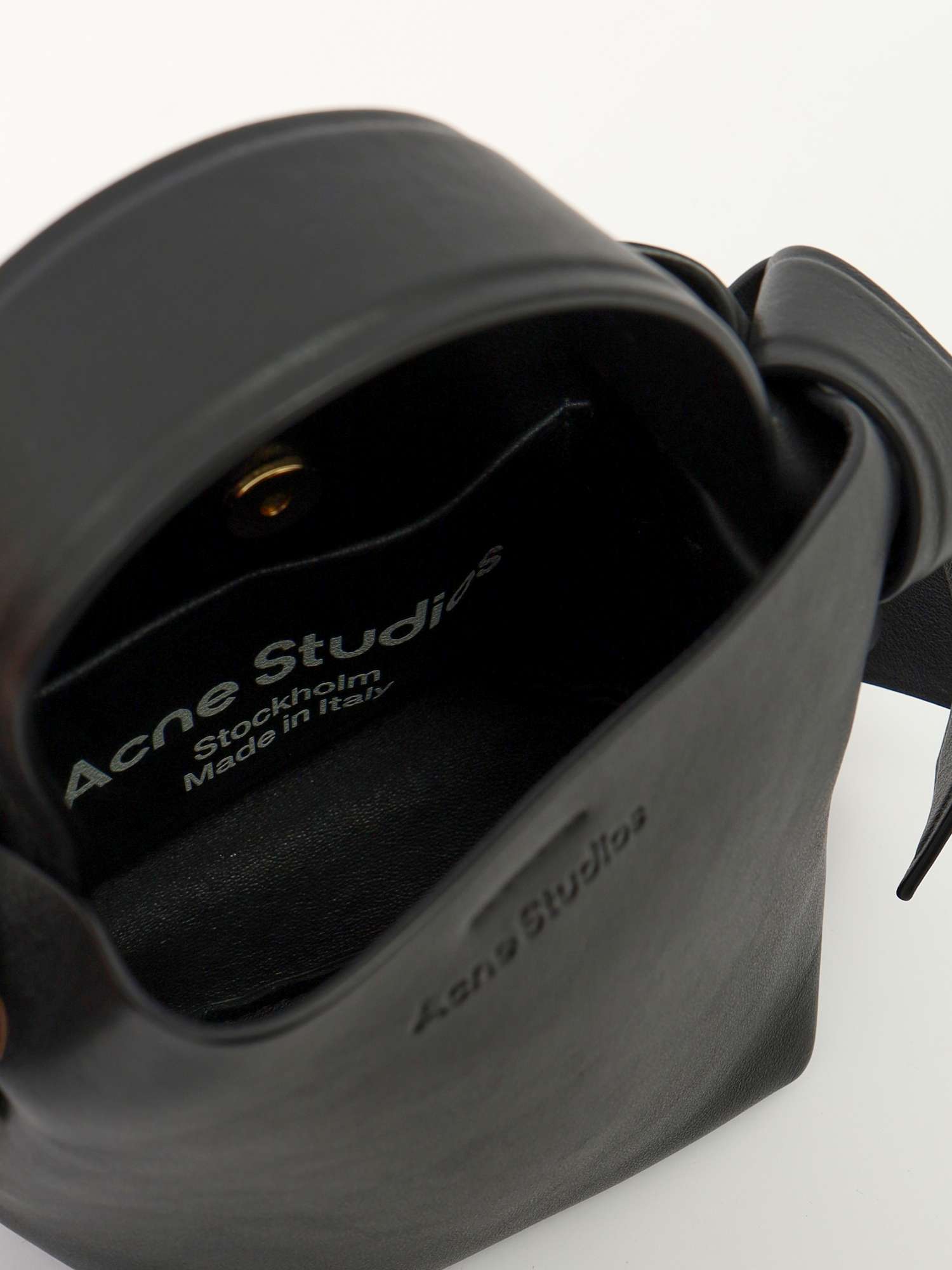 Сумки Acne Studios Musubi  изображение #9