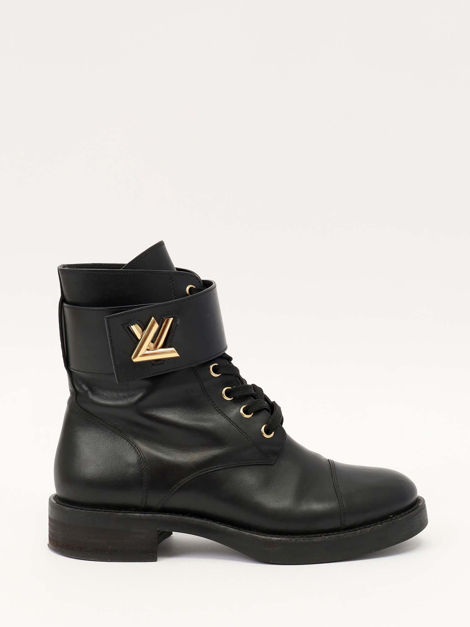 Louis Vuitton Shoes 38.5