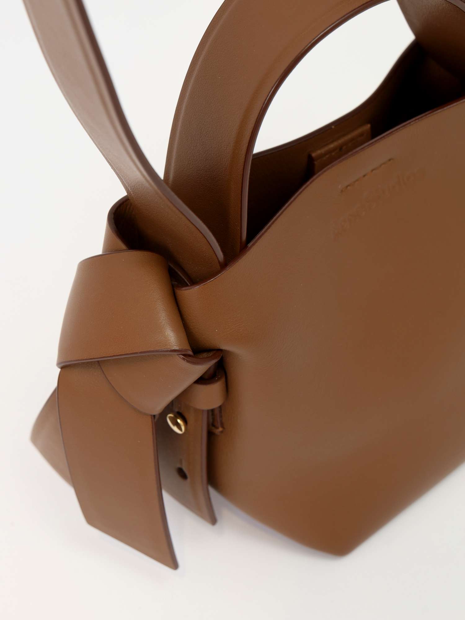 Сумки Acne Studios Musubi изображение #7